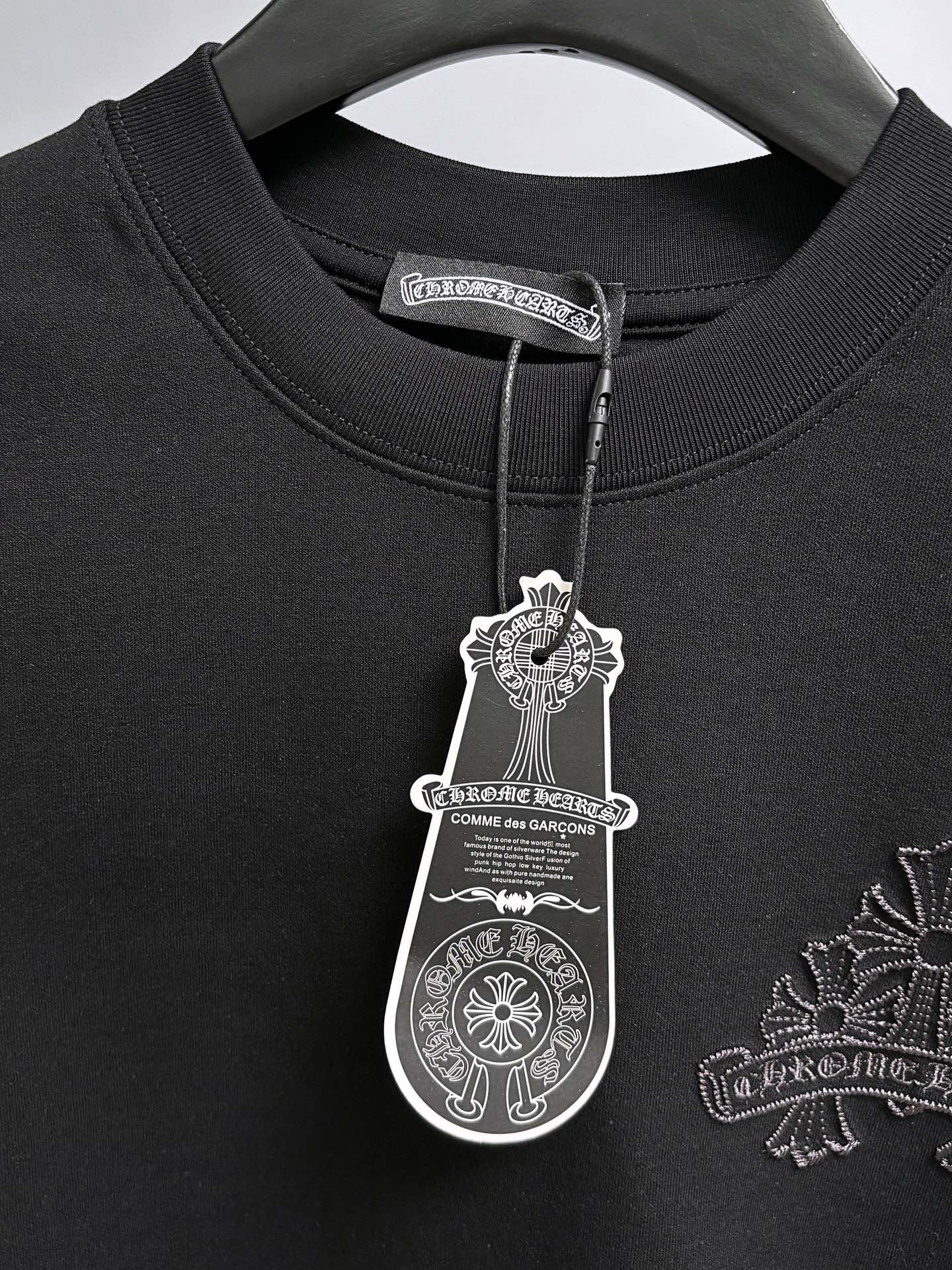 Chrome Hearts Men's Black Cotton T-Shirt with Cross Logo Embroidery 4 i1758549657 620 8