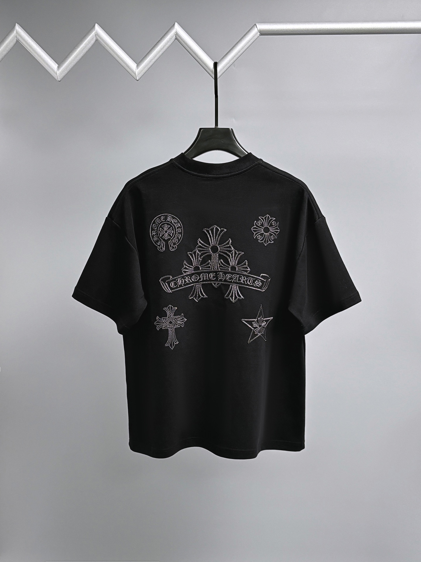 Chrome Hearts Men's Black Cotton T-Shirt with Cross Logo Embroidery 12 i1758549657 819 7