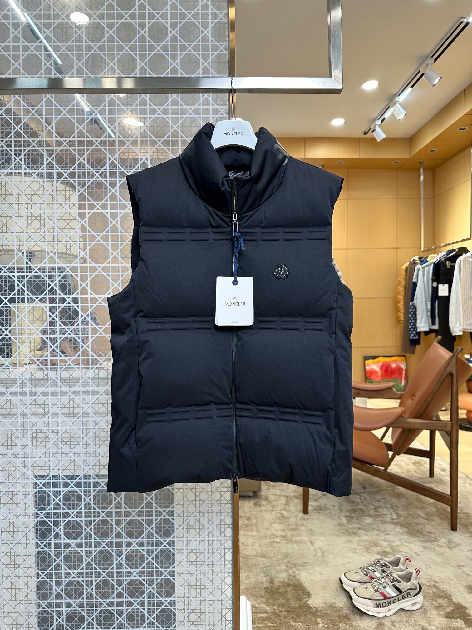 Жилет Moncler
