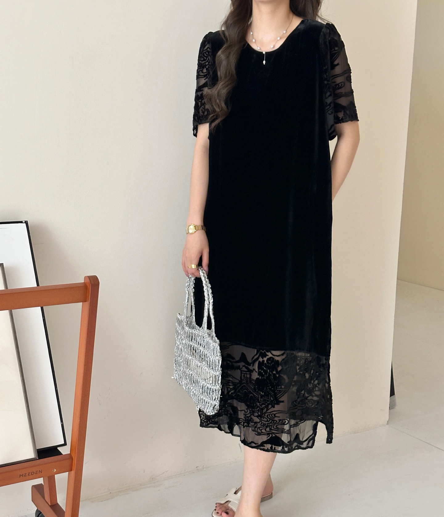 Elegant Silk Velvet Patchwork Dress with Floral Burnout Details 3 i1750301608269 2650 0 6