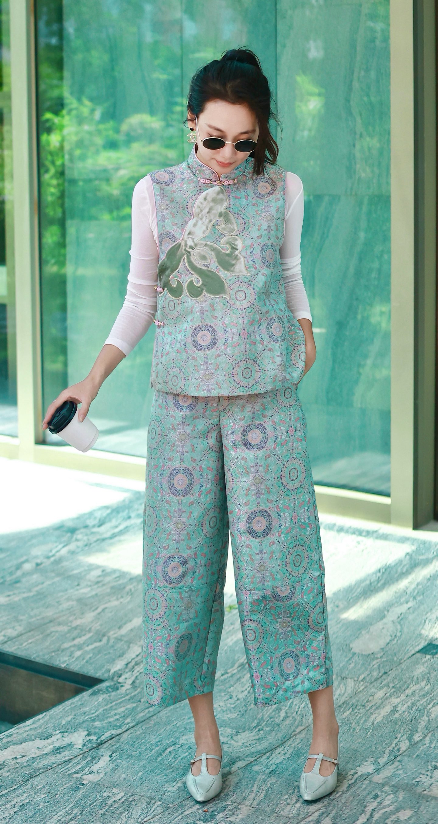 Floral Embroidered Silk Vest and Pants Set, Elegant Oriental Style Outfit 8 i1756874020718 2805 0 7