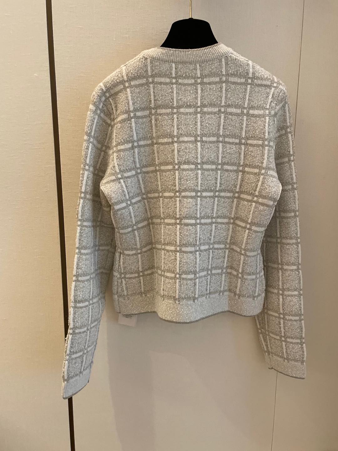 Gucci Wool Gold & Silver Thread Plaid Jacquard Cardigan - Chic & Luxurious 4 i1735980387588 8364 0 2