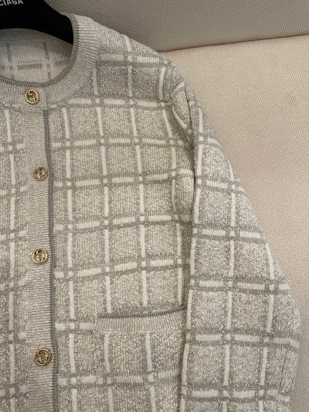 Gucci Wool Gold & Silver Thread Plaid Jacquard Cardigan - Chic & Luxurious 9 i1735980388174 5113 0 7