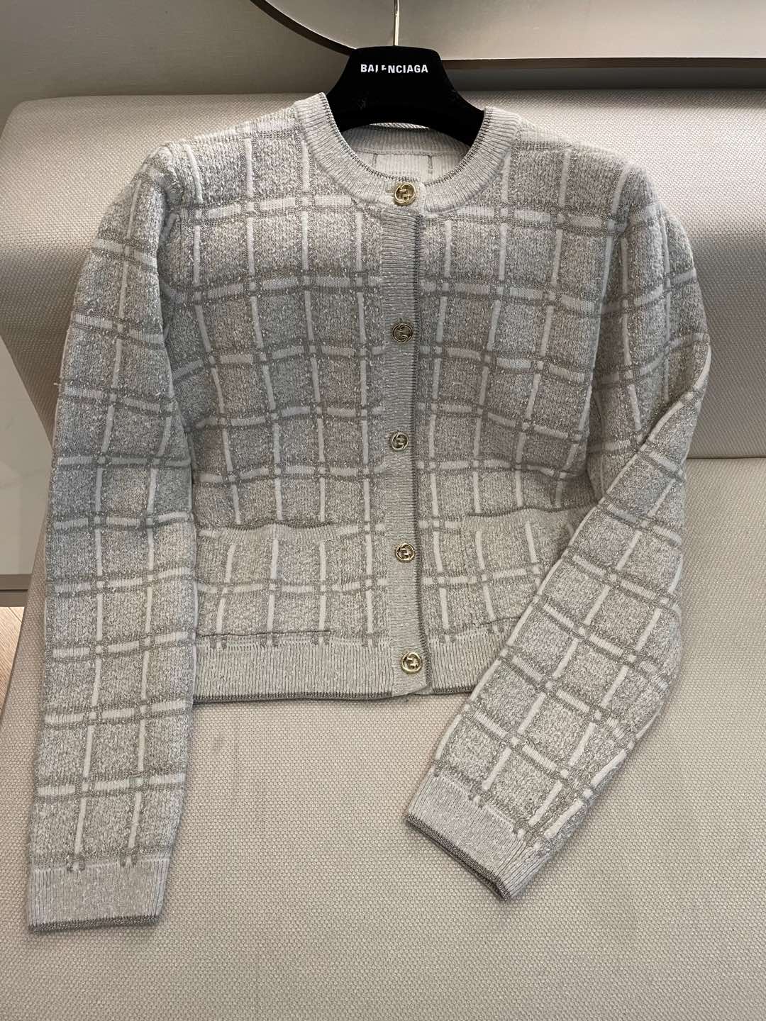 Gucci Wool Gold & Silver Thread Plaid Jacquard Cardigan - Chic & Luxurious 6 i1735980388368 8409 0 4