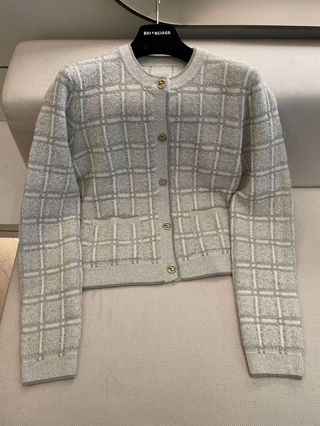 Gucci Wool Gold & Silver Thread Plaid Jacquard Cardigan - Chic & Luxurious 5 i1735980389497 58 0 3