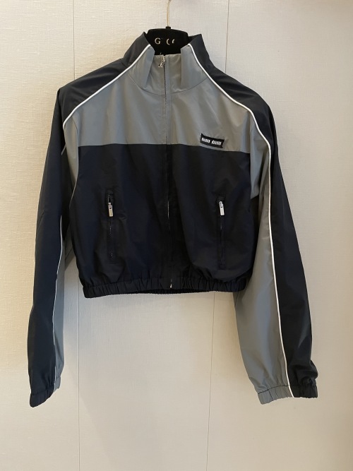 Miu Miu Two-Tone Cropped Windbreaker Jacket - Retro Style 1 Miu Miu Two-Tone Cropped Windbreaker Jacket – Retro Style