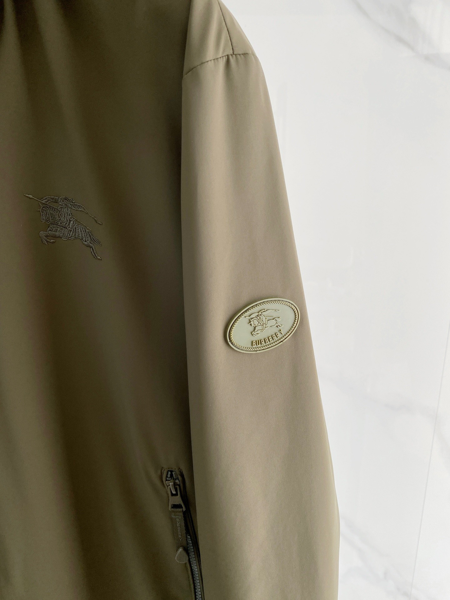 2️⃣0️⃣2️⃣6️⃣春装新款 夹克外套手感质感俱佳、上身效果超男士衣橱必备。码数：48-56