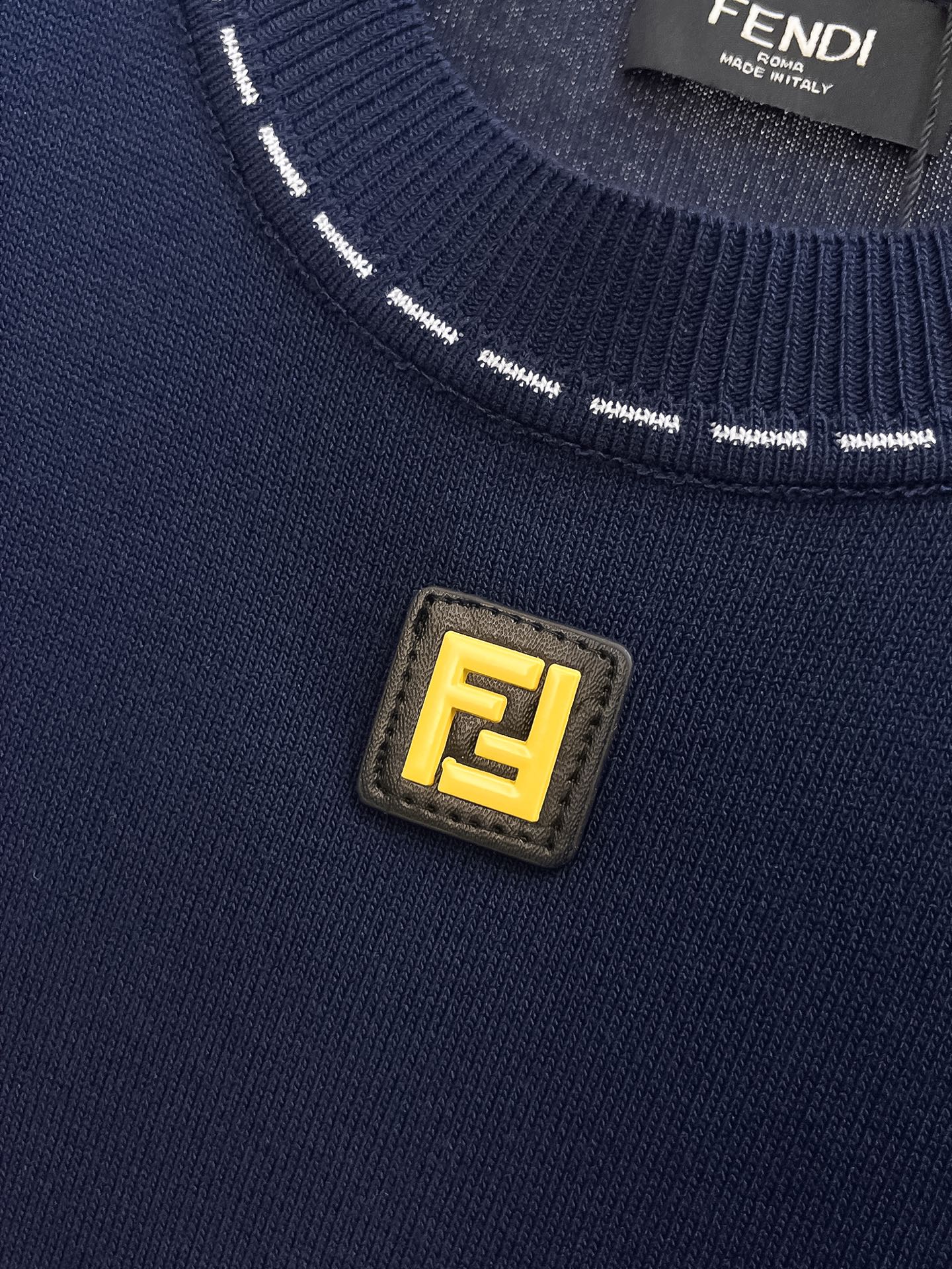 芬迪 2026春夏新品针织短袖，进口针织面料，手感柔软。顶级进口私货，设计潮流短袖针织衫，不失奢华 品质