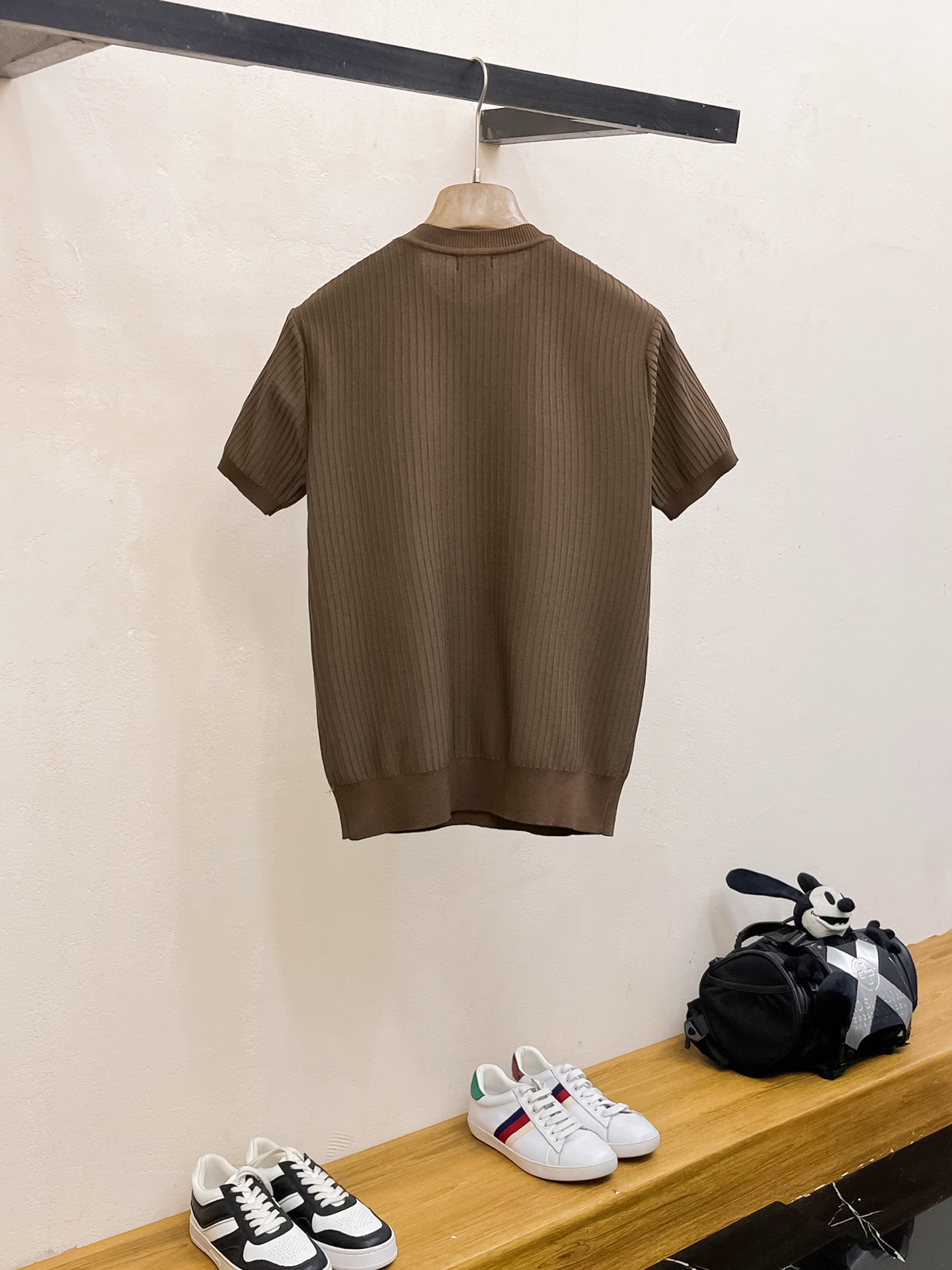 巴宝莉 2026春夏新品针织短袖，进口针织面料，手感柔软。顶级进口私货，设计潮流短袖针织衫，不失奢华 品