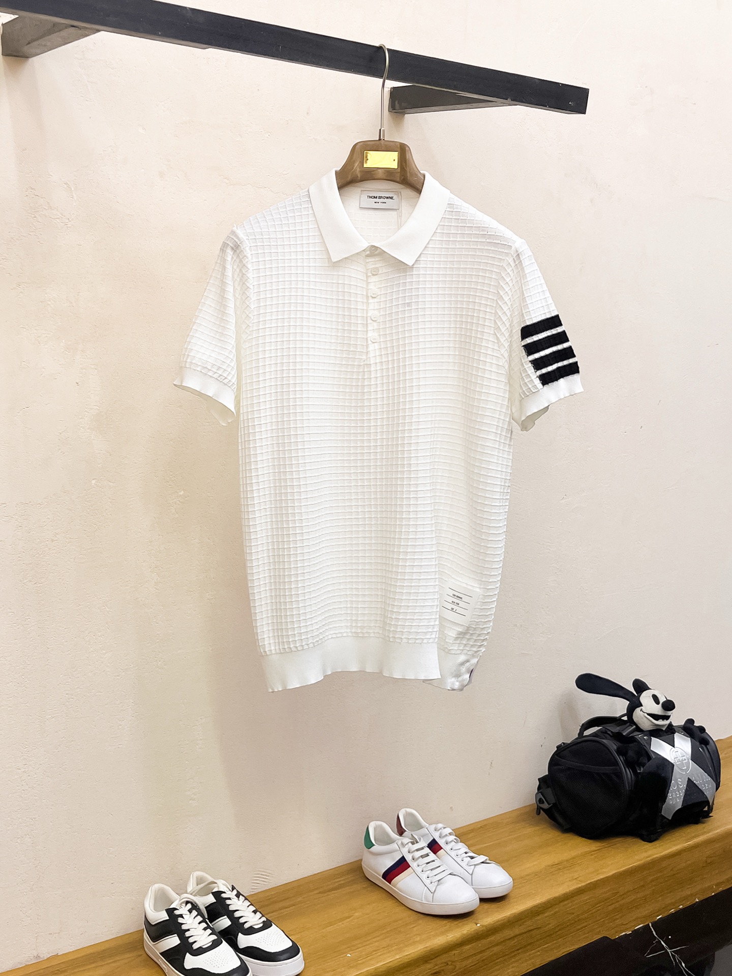 TB 2026春夏新品针织短袖，进口针织面料，手感柔软。顶级进口私货，设计潮流短袖针织衫，不失奢华 品质