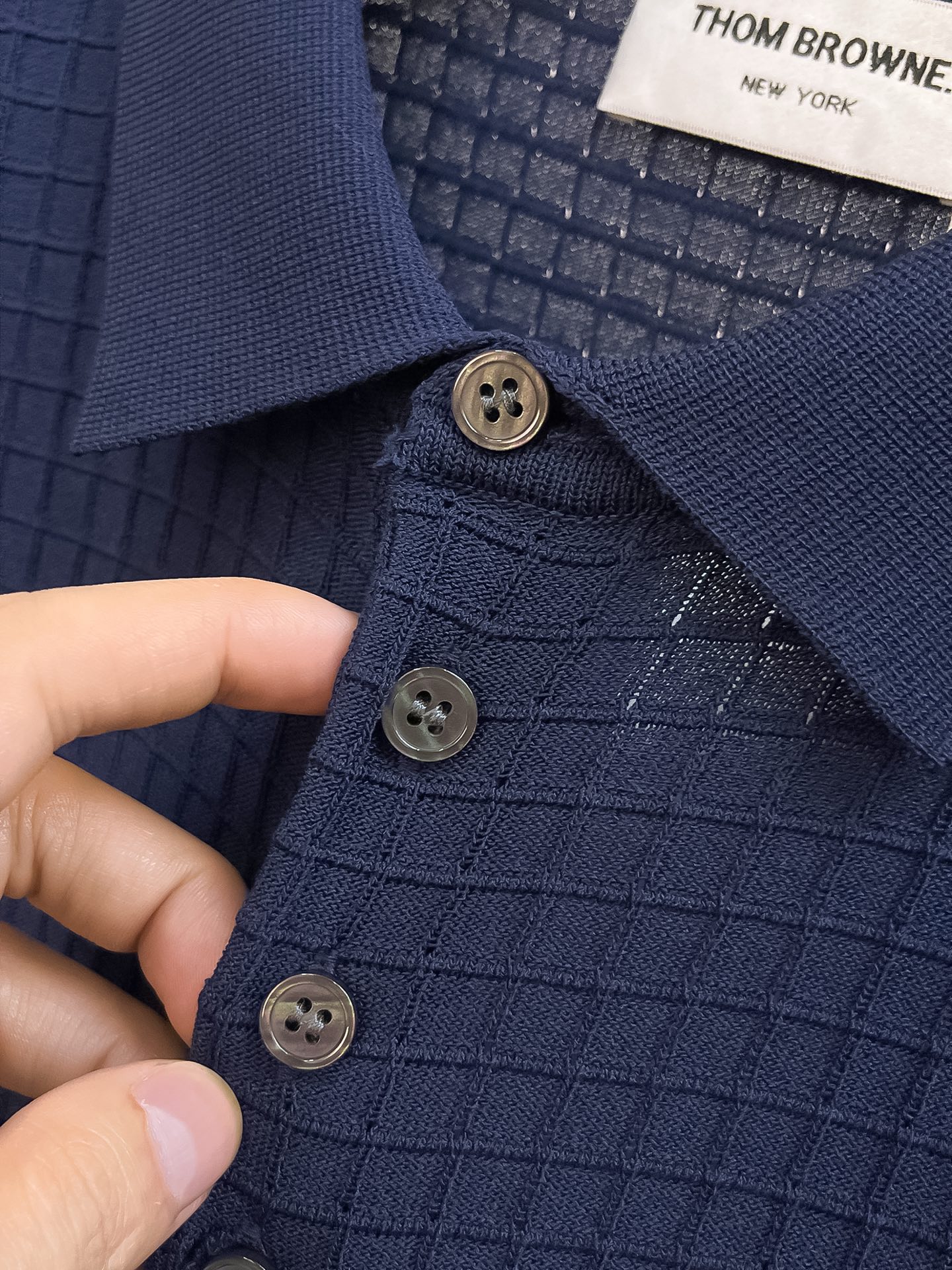 TB 2026春夏新品针织短袖，进口针织面料，手感柔软。顶级进口私货，设计潮流短袖针织衫，不失奢华 品质