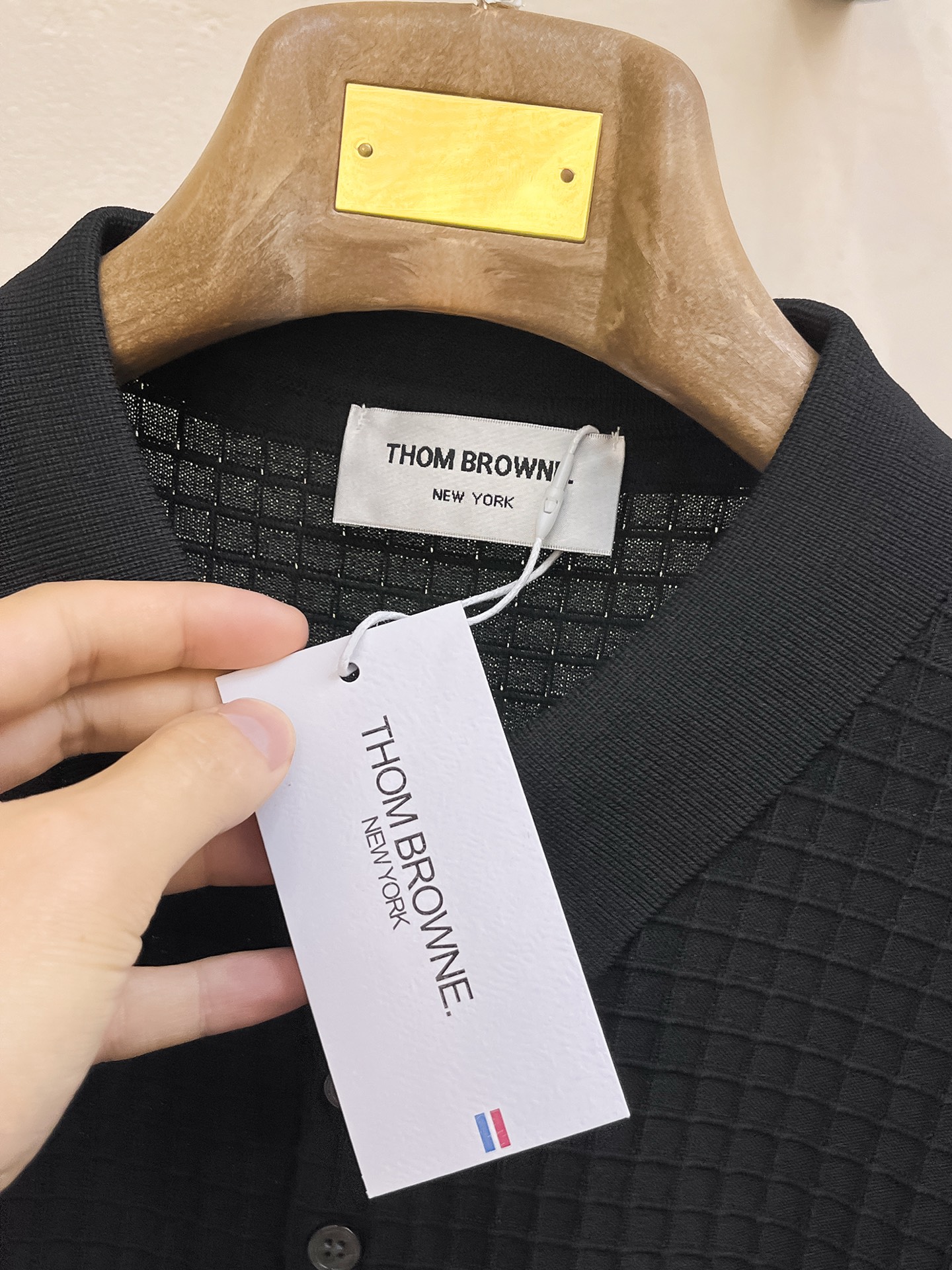 TB 2026春夏新品针织短袖，进口针织面料，手感柔软。顶级进口私货，设计潮流短袖针织衫，不失奢华 品质