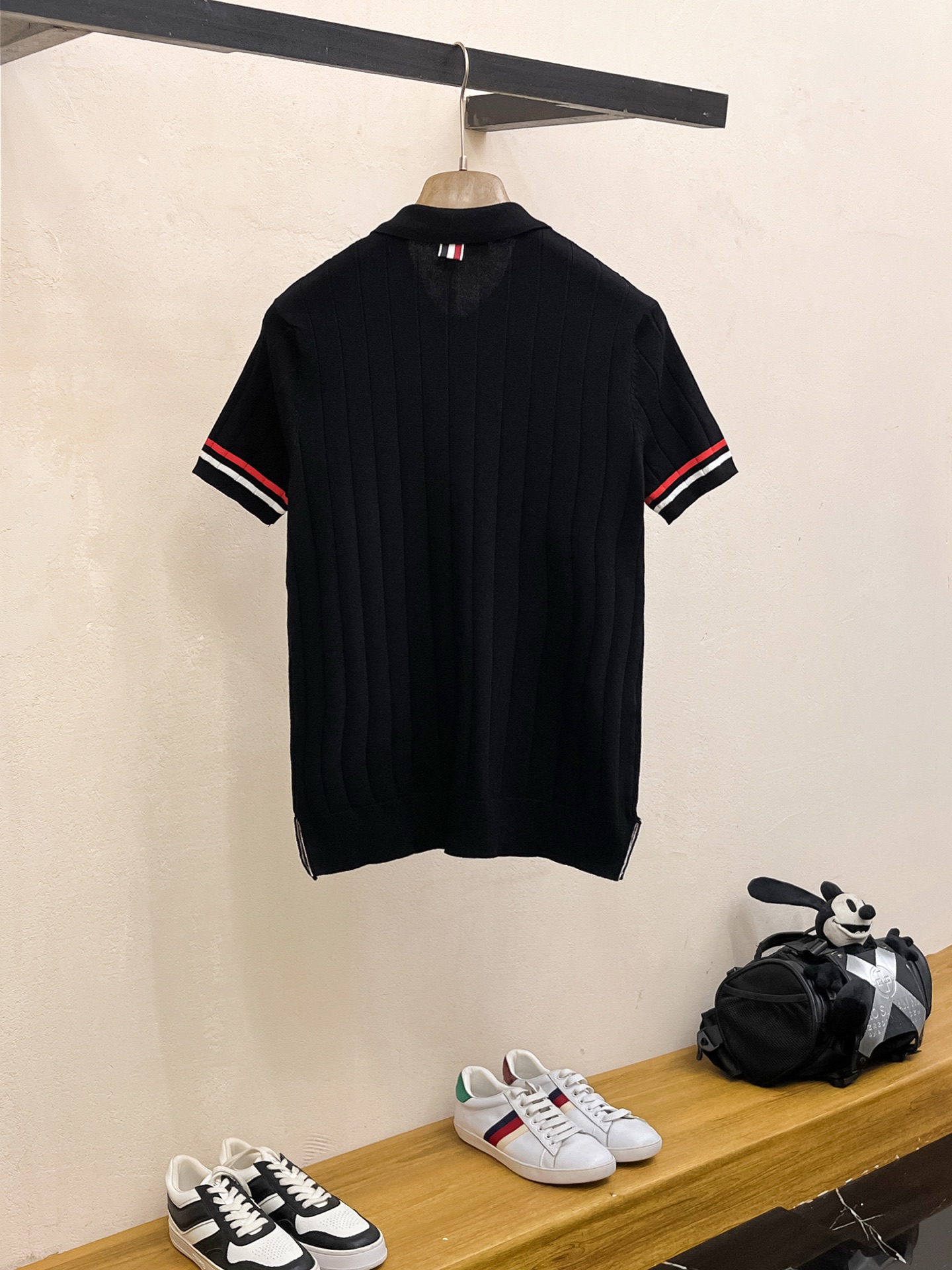 蒙口 2026春夏新品针织短袖，进口针织面料，手感柔软。顶级进口私货，设计潮流短袖针织衫，不失奢华 品质