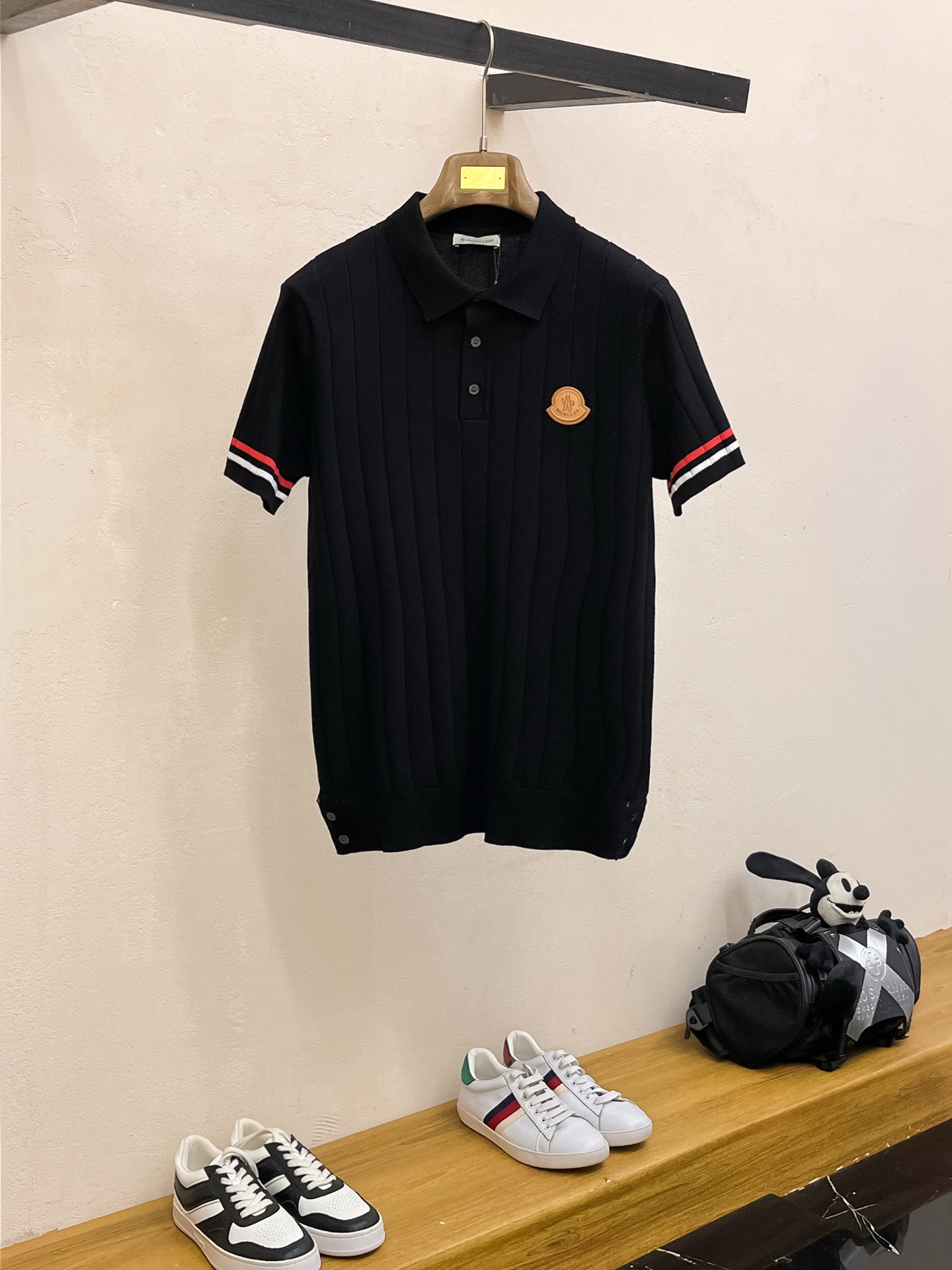 蒙口 2026春夏新品针织短袖，进口针织面料，手感柔软。顶级进口私货，设计潮流短袖针织衫，不失奢华 品质