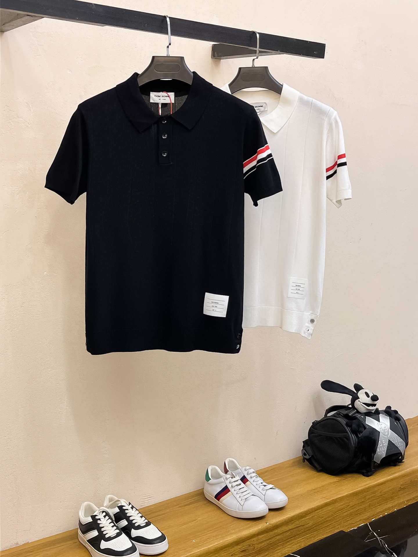 TB 2026春夏新品针织短袖，进口针织面料，手感柔软。顶级进口私货，设计潮流短袖针织衫，不失奢华 品质