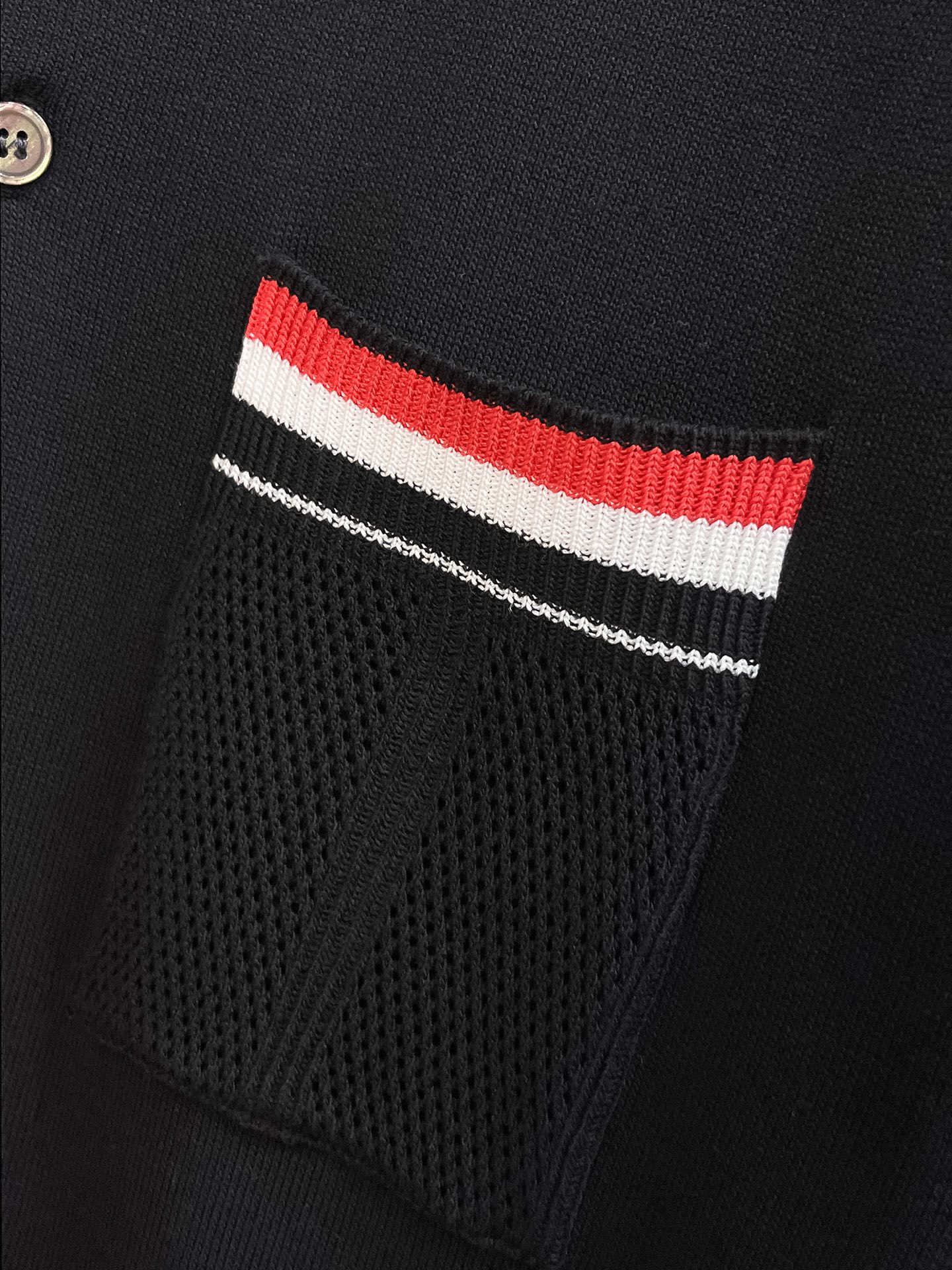 TB 2026春夏新品针织短袖，进口针织面料，手感柔软。顶级进口私货，设计潮流短袖针织衫，不失奢华 品质