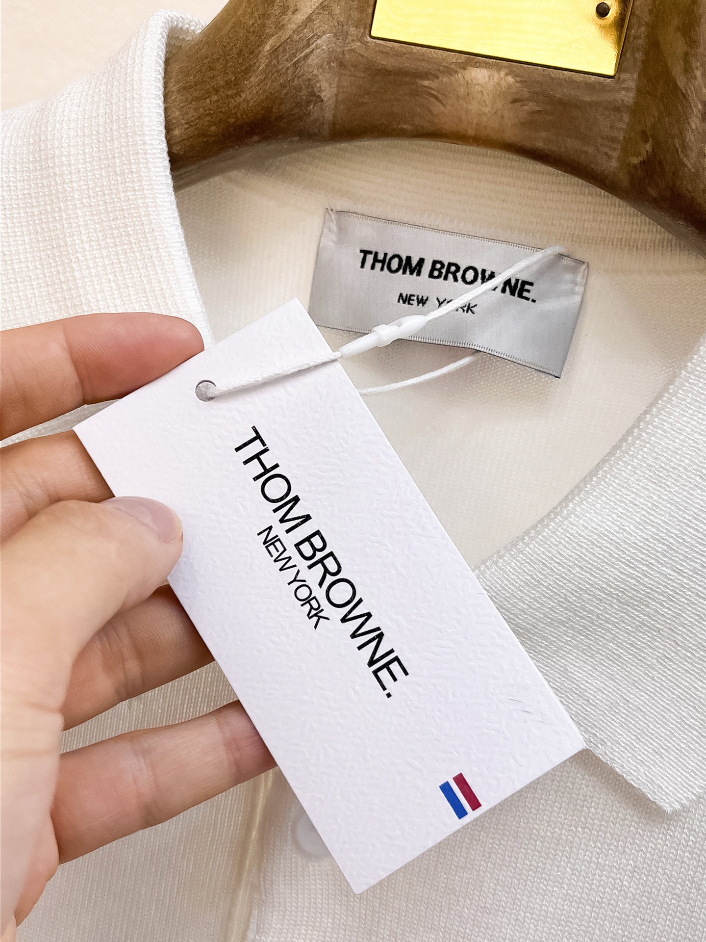 TB 2026春夏新品针织短袖，进口针织面料，手感柔软。顶级进口私货，设计潮流短袖针织衫，不失奢华 品质