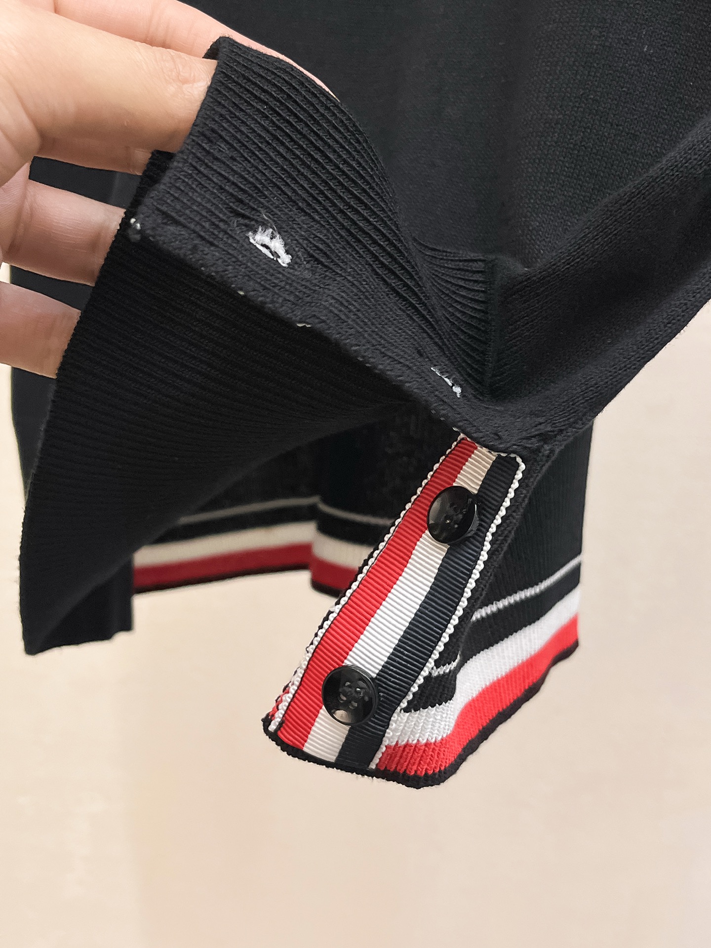 TB 2026春夏新品针织短袖，进口针织面料，手感柔软。顶级进口私货，设计潮流短袖针织衫，不失奢华 品质