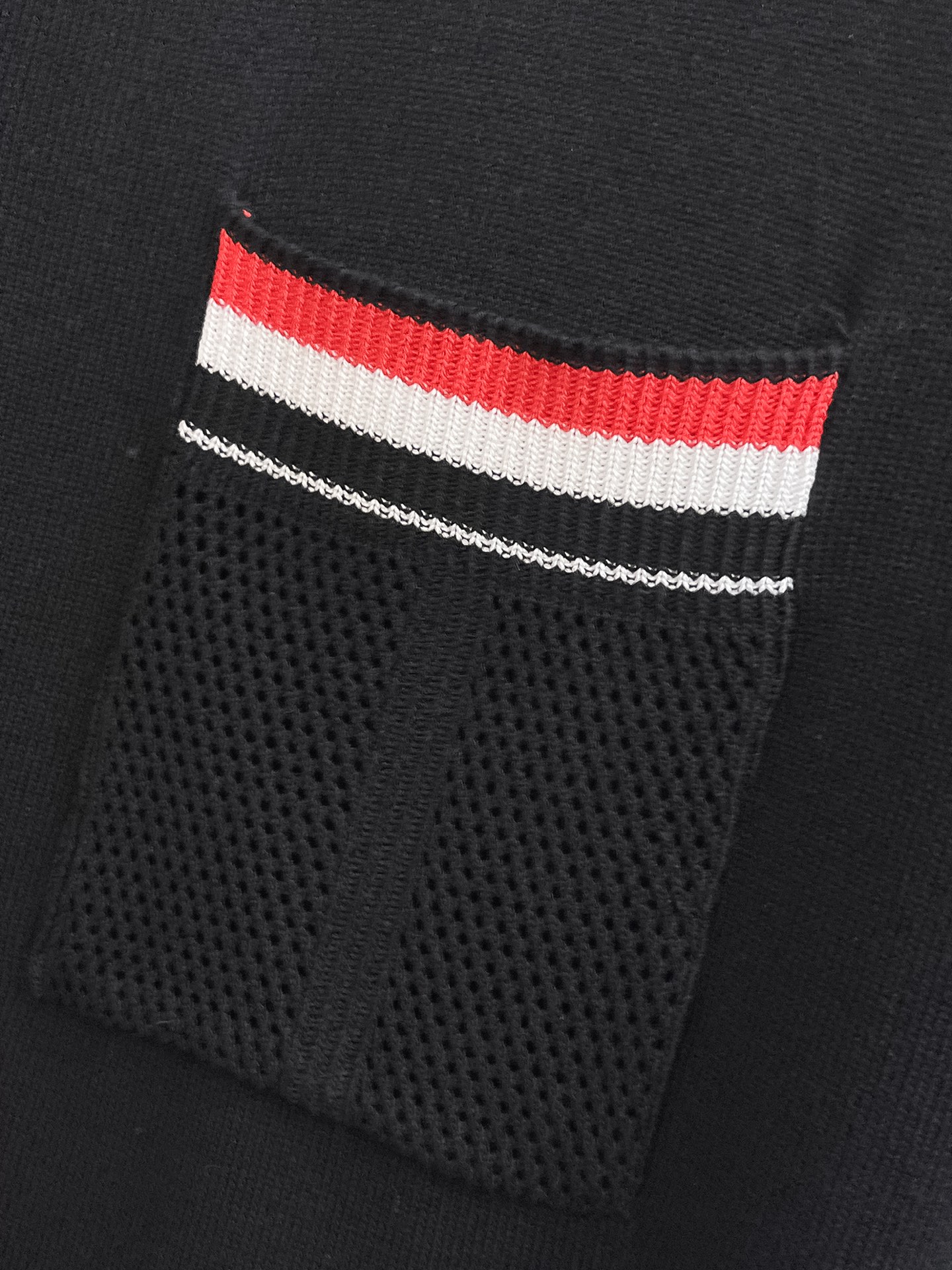 TB 2026春夏新品针织短袖，进口针织面料，手感柔软。顶级进口私货，设计潮流短袖针织衫，不失奢华 品质