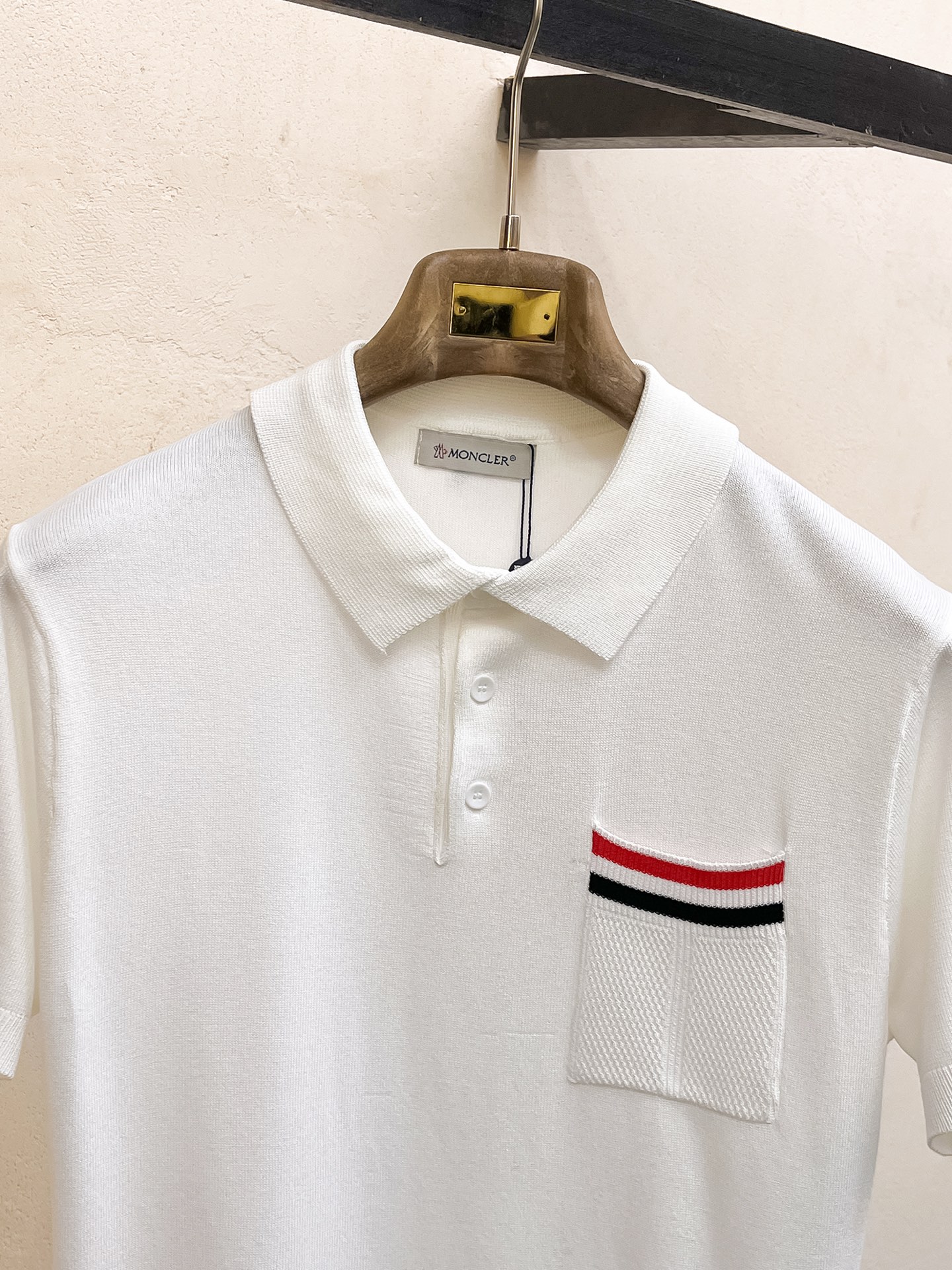 TB 2026春夏新品针织短袖，进口针织面料，手感柔软。顶级进口私货，设计潮流短袖针织衫，不失奢华 品质