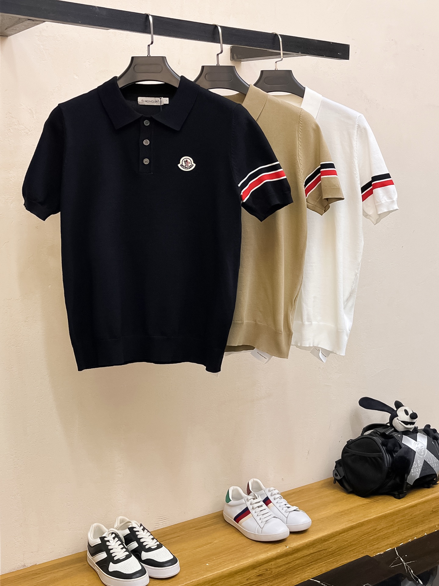 蒙口 2026春夏新品针织短袖，进口针织面料，手感柔软。顶级进口私货，设计潮流短袖针织衫，不失奢华 品质