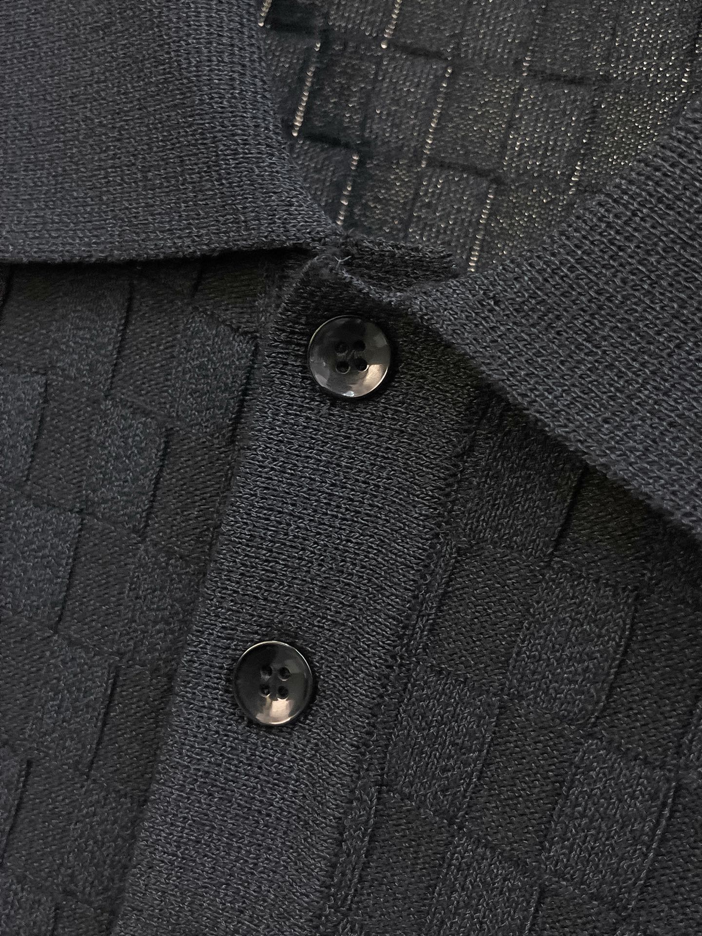 LV 2026春夏新品针织短袖，进口针织面料，手感柔软。顶级进口私货，设计潮流短袖针织衫，不失奢华 品质