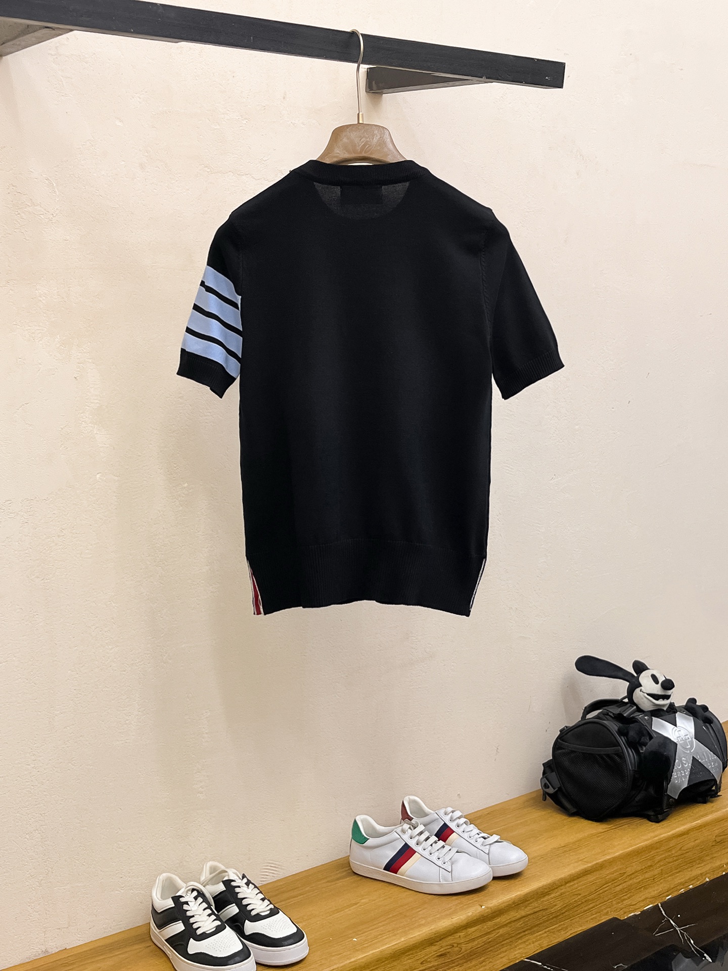 TB 2026春夏新品针织短袖，进口针织面料，手感柔软。顶级进口私货，设计潮流短袖针织衫，不失奢华 品质