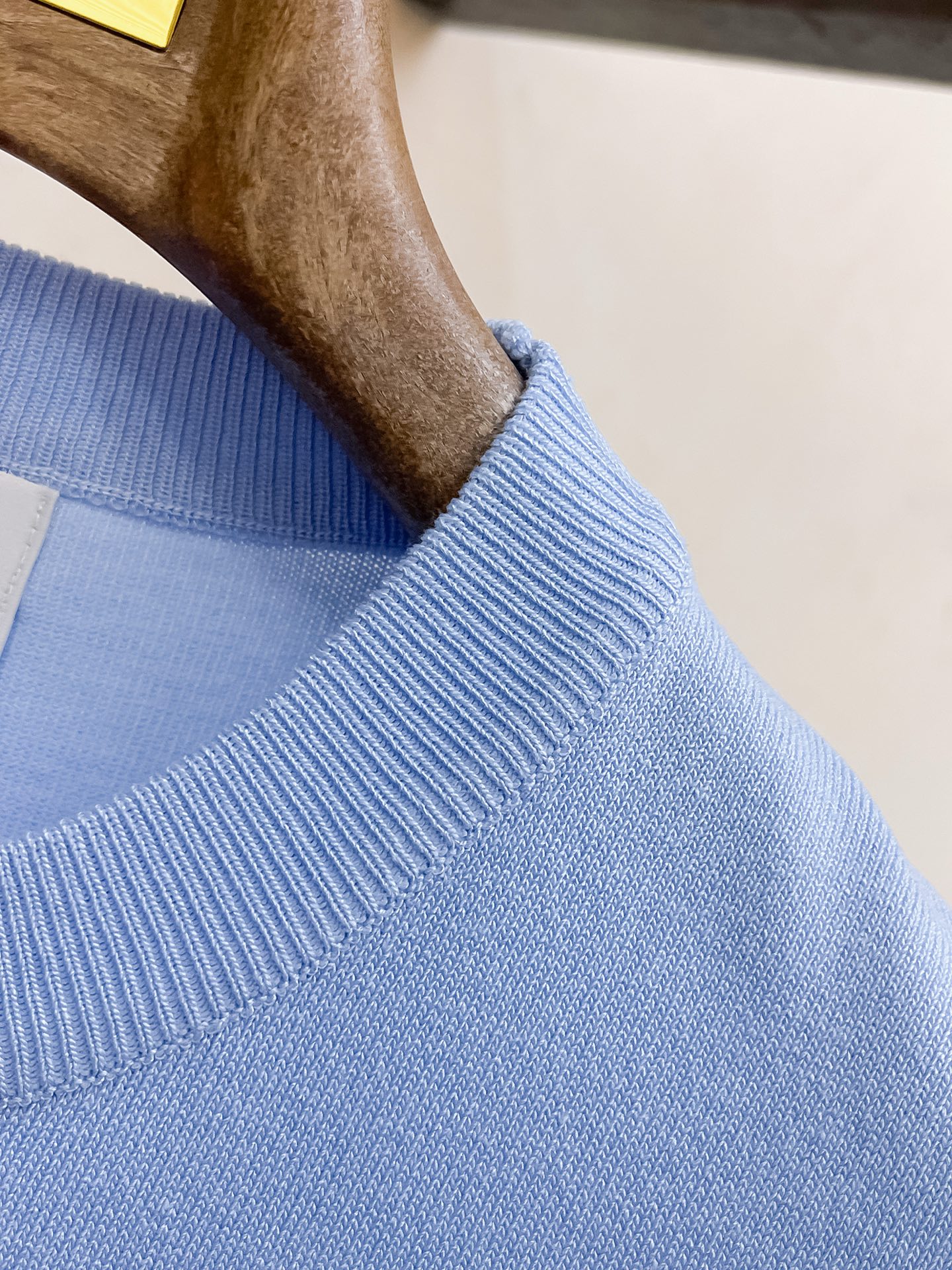 TB 2026春夏新品针织短袖，进口针织面料，手感柔软。顶级进口私货，设计潮流短袖针织衫，不失奢华 品质