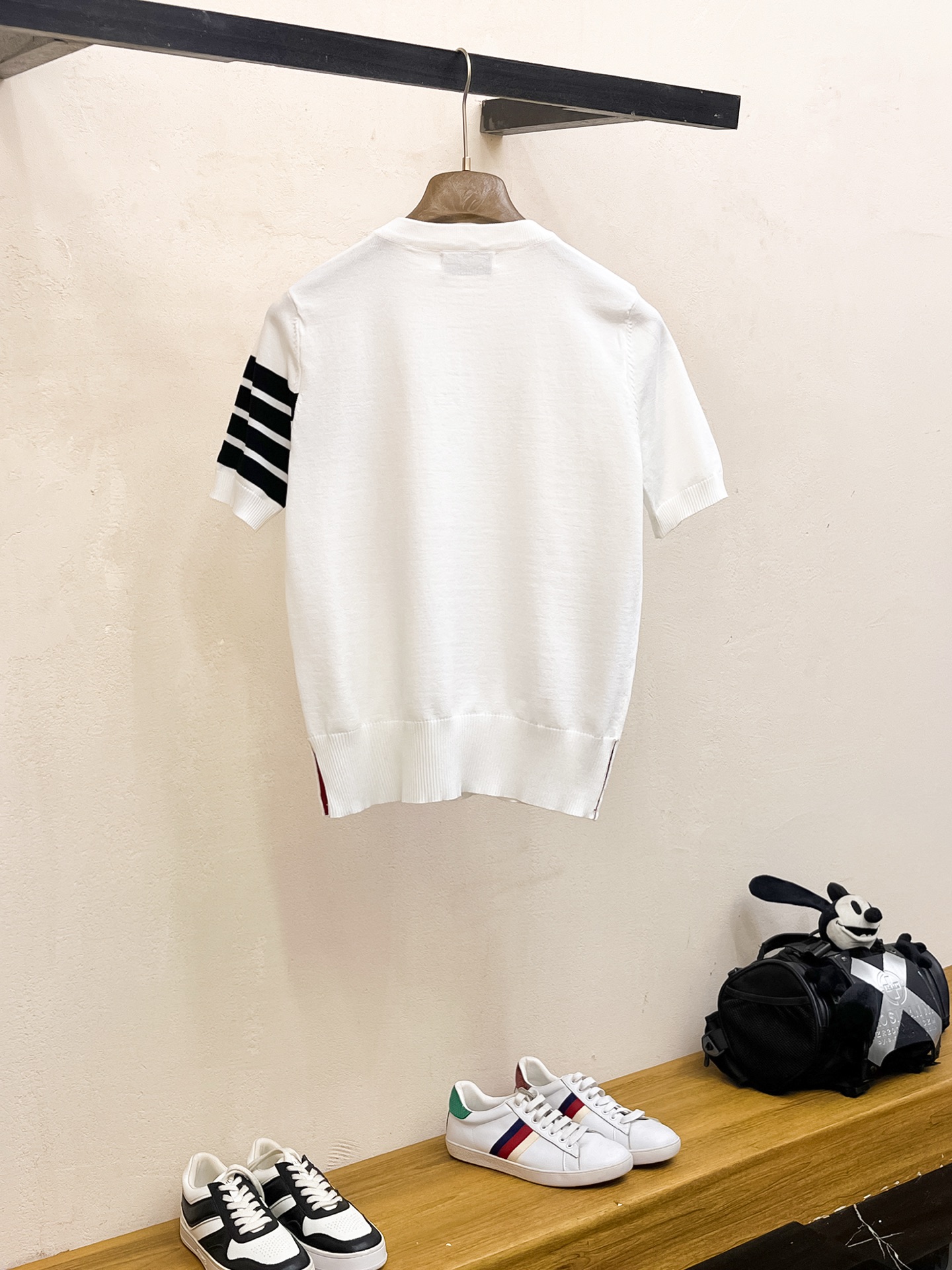 TB 2026春夏新品针织短袖，进口针织面料，手感柔软。顶级进口私货，设计潮流短袖针织衫，不失奢华 品质