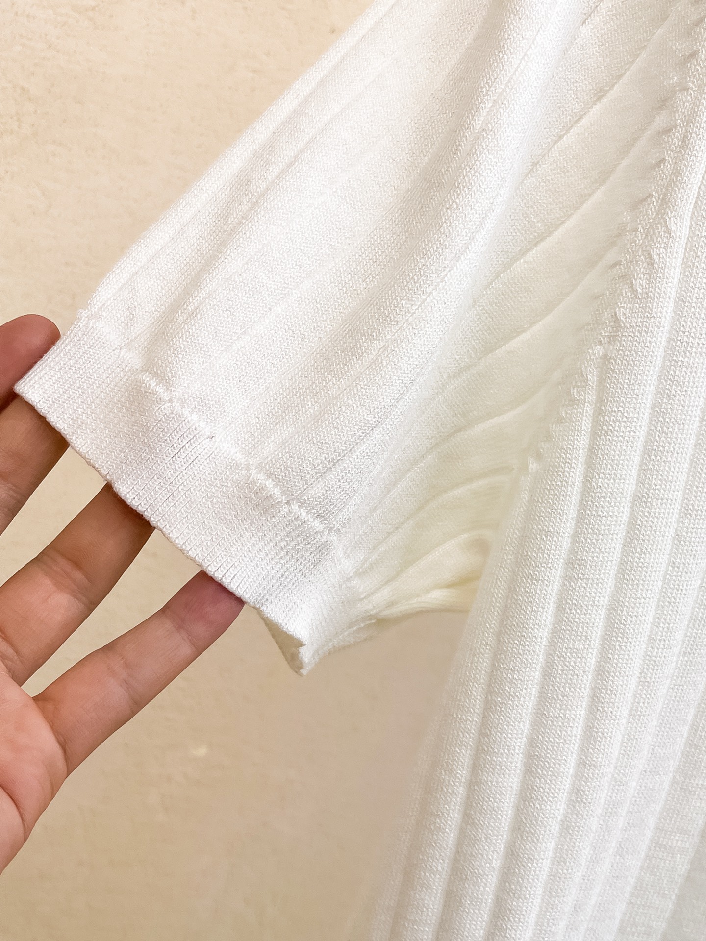 LV 2026春夏新品针织短袖，进口针织面料，手感柔软。顶级进口私货，设计潮流短袖针织衫，不失奢华 品质