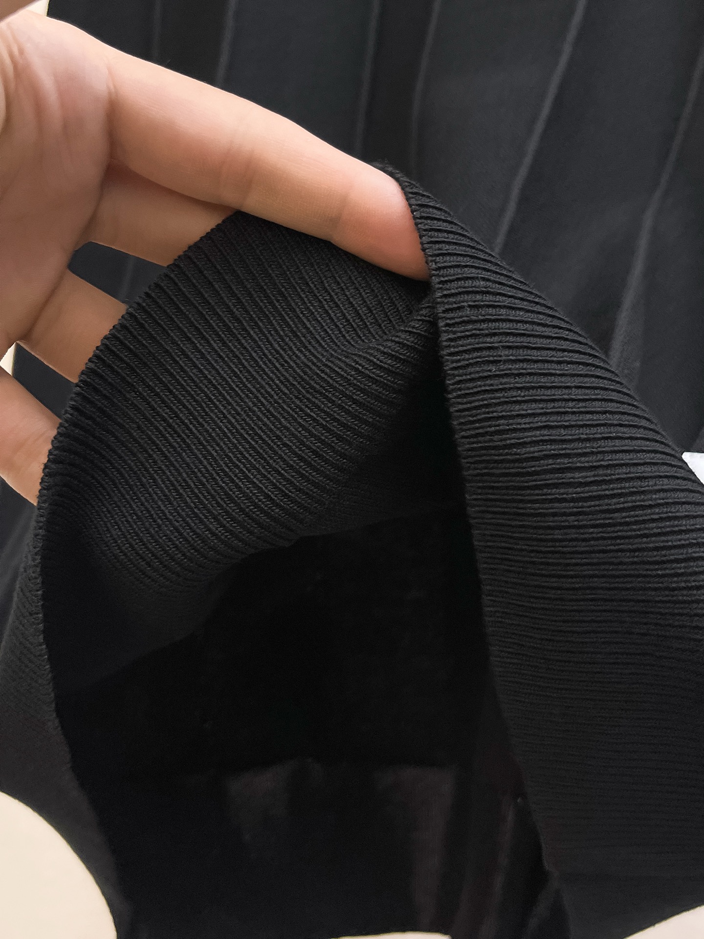 TB 2026春夏新品针织短袖，进口针织面料，手感柔软。顶级进口私货，设计潮流短袖针织衫，不失奢华 品质