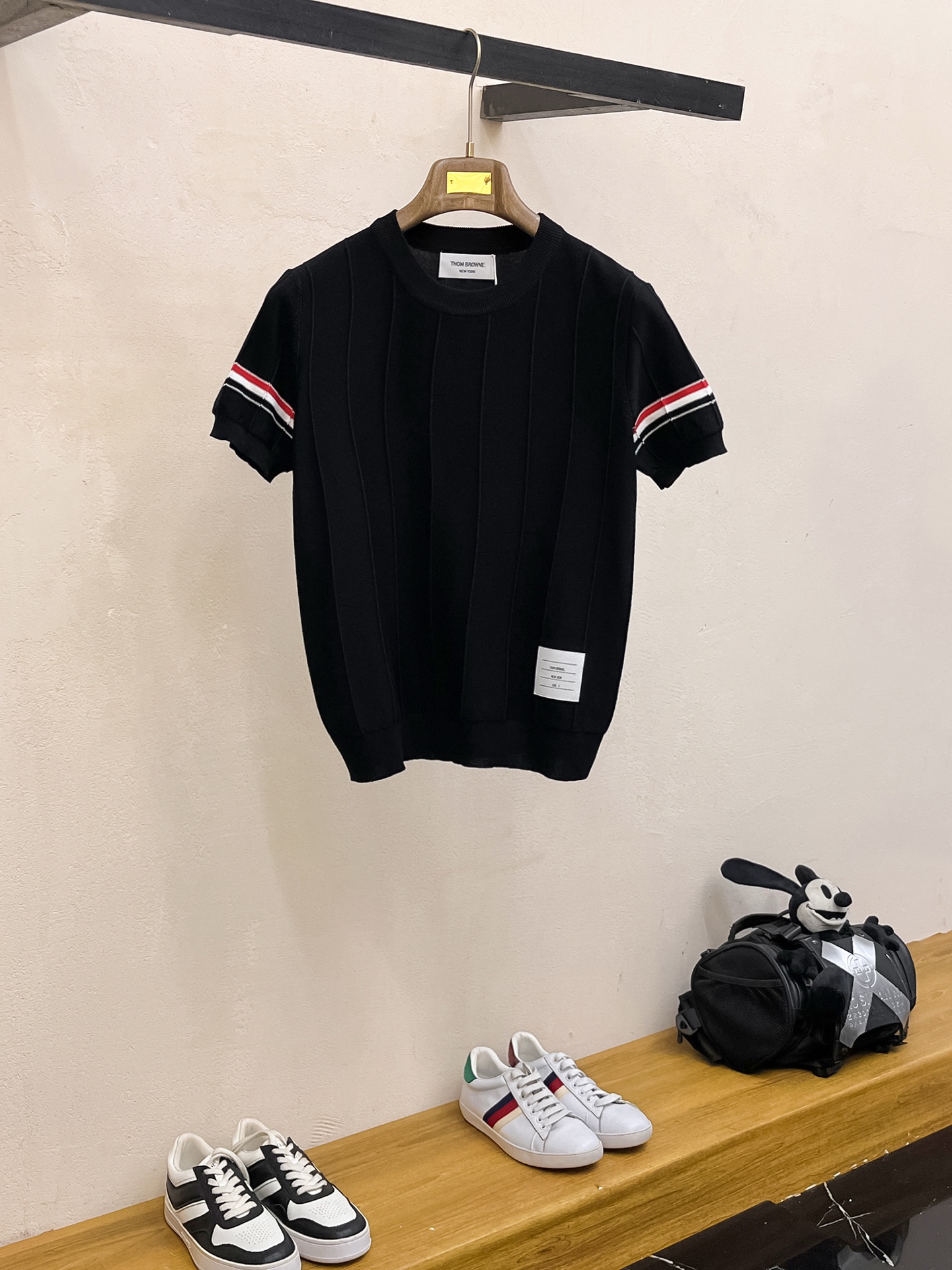 TB 2026春夏新品针织短袖，进口针织面料，手感柔软。顶级进口私货，设计潮流短袖针织衫，不失奢华 品质