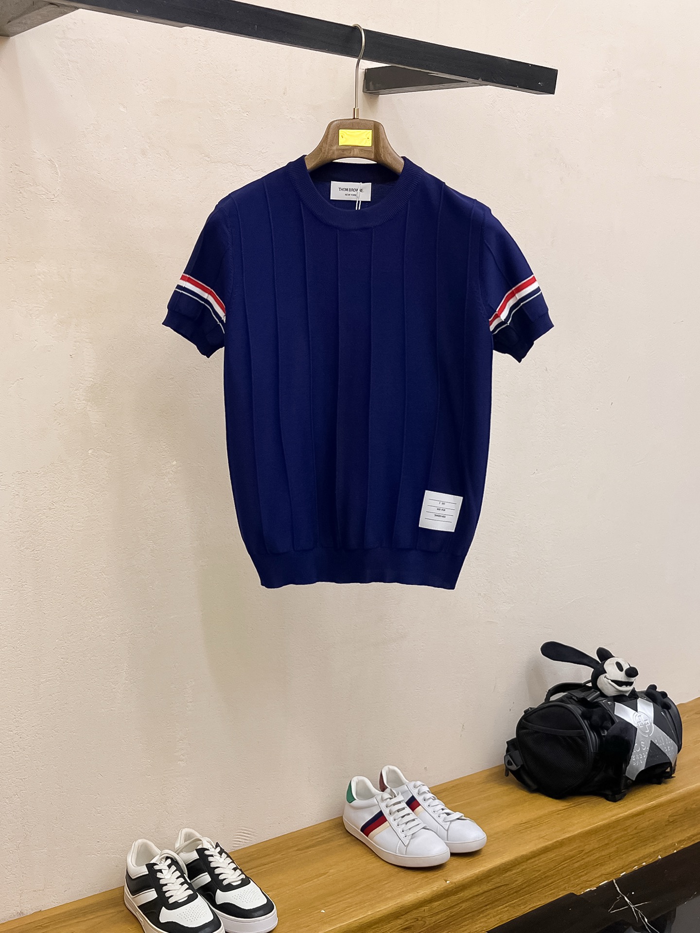 TB 2026春夏新品针织短袖，进口针织面料，手感柔软。顶级进口私货，设计潮流短袖针织衫，不失奢华 品质