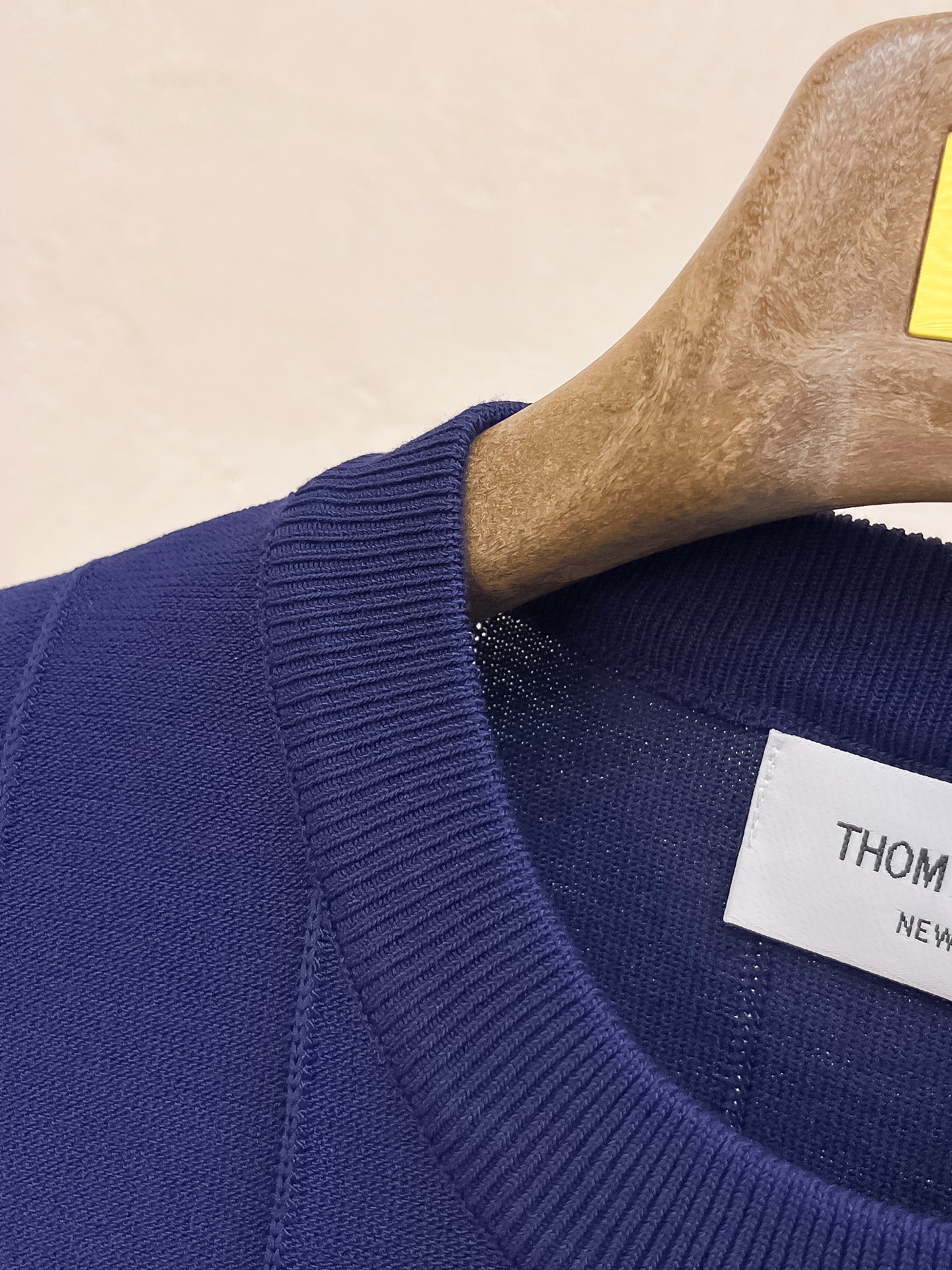 TB 2026春夏新品针织短袖，进口针织面料，手感柔软。顶级进口私货，设计潮流短袖针织衫，不失奢华 品质