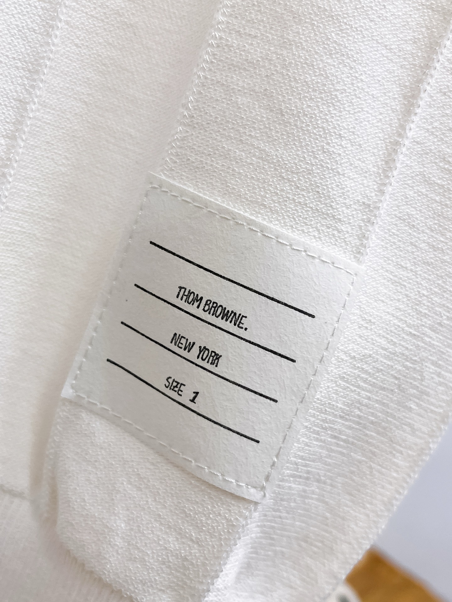 TB 2026春夏新品针织短袖，进口针织面料，手感柔软。顶级进口私货，设计潮流短袖针织衫，不失奢华 品质