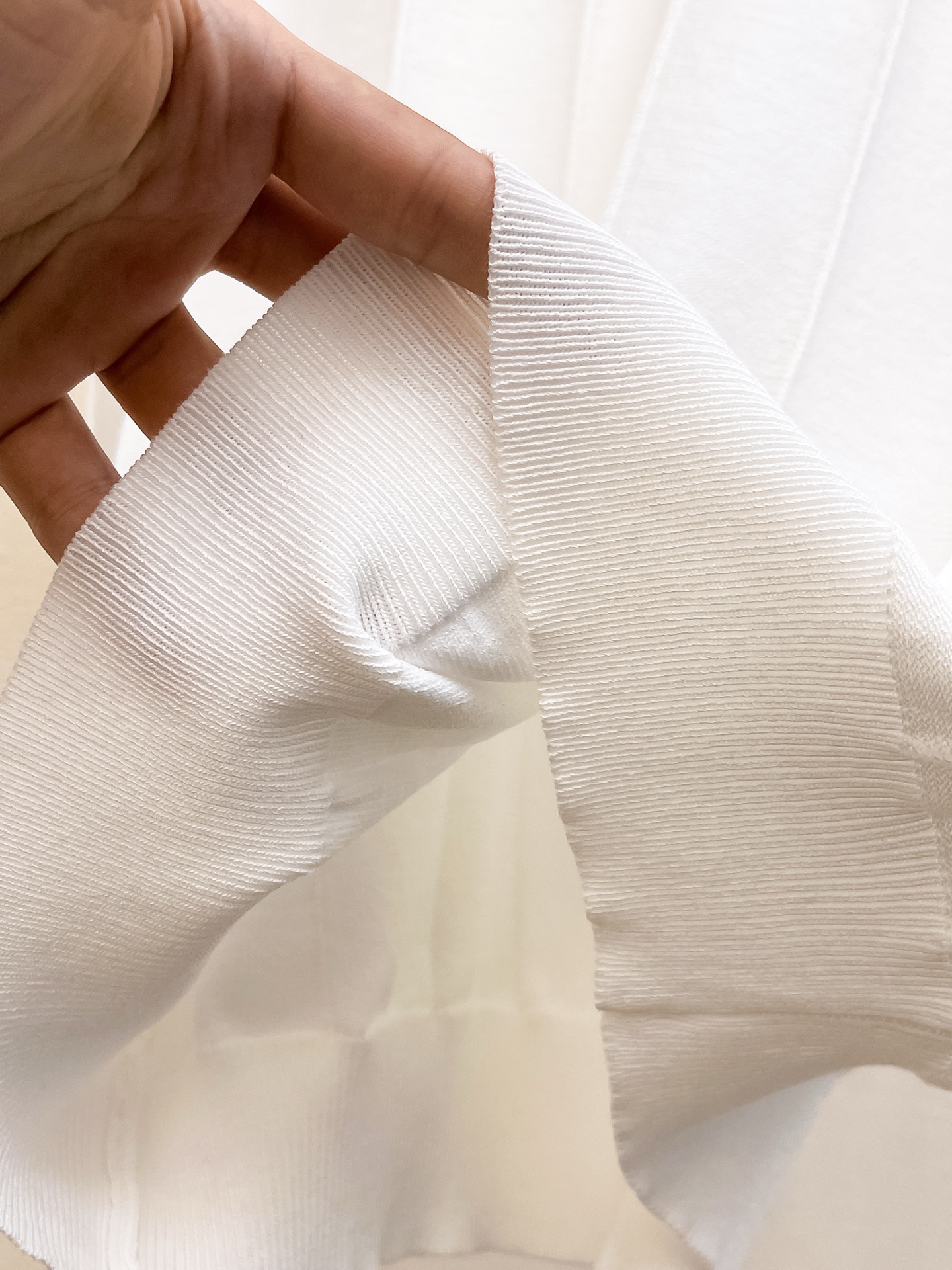 TB 2026春夏新品针织短袖，进口针织面料，手感柔软。顶级进口私货，设计潮流短袖针织衫，不失奢华 品质