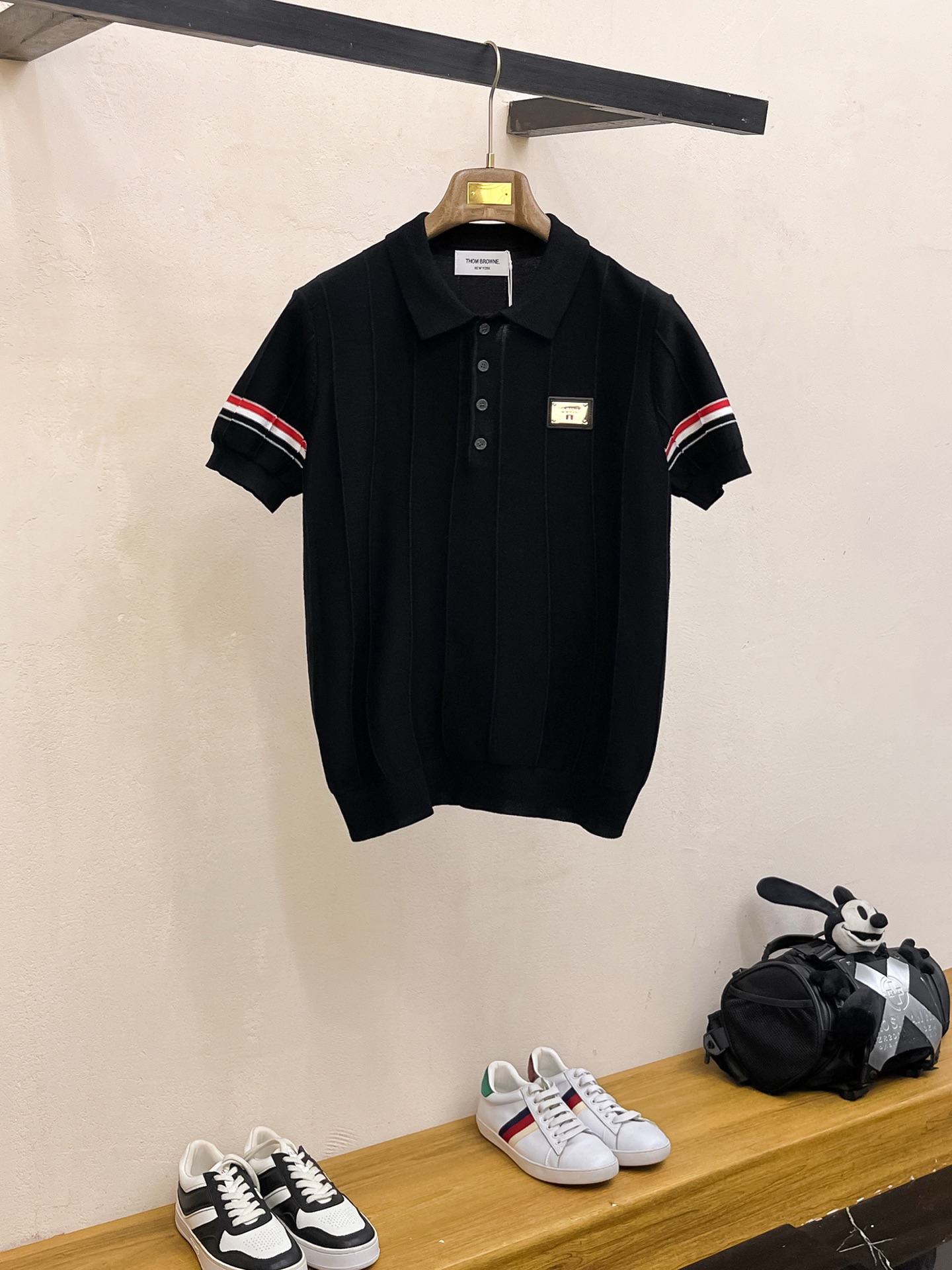 TB 2026春夏新品针织短袖，进口针织面料，手感柔软。顶级进口私货，设计潮流短袖针织衫，不失奢华 品质