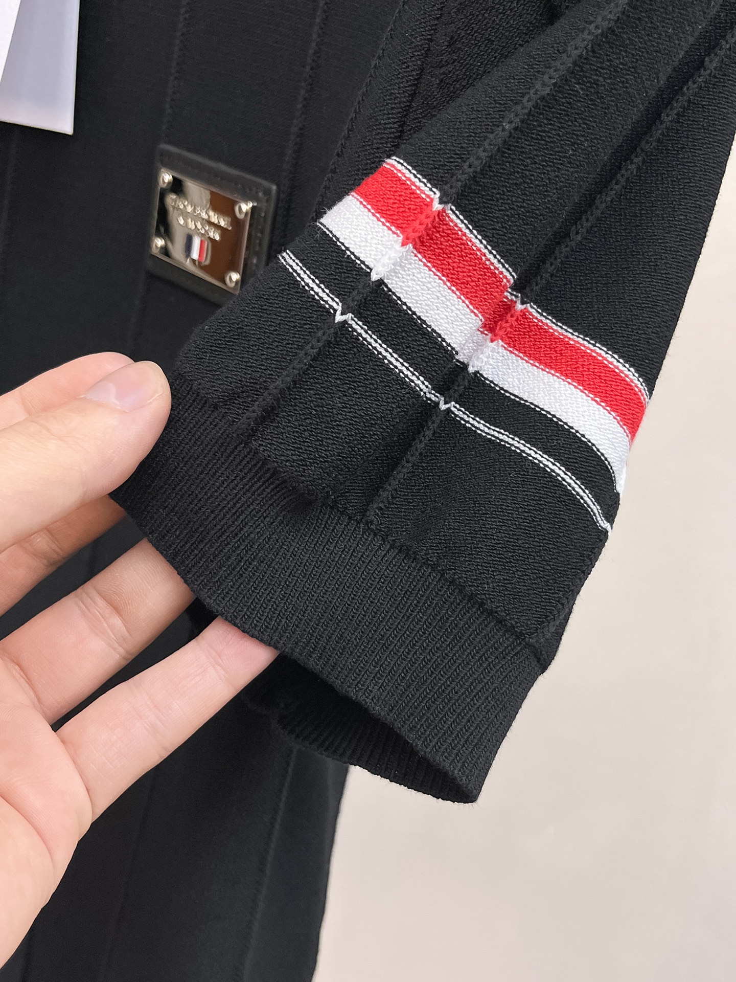 TB 2026春夏新品针织短袖，进口针织面料，手感柔软。顶级进口私货，设计潮流短袖针织衫，不失奢华 品质