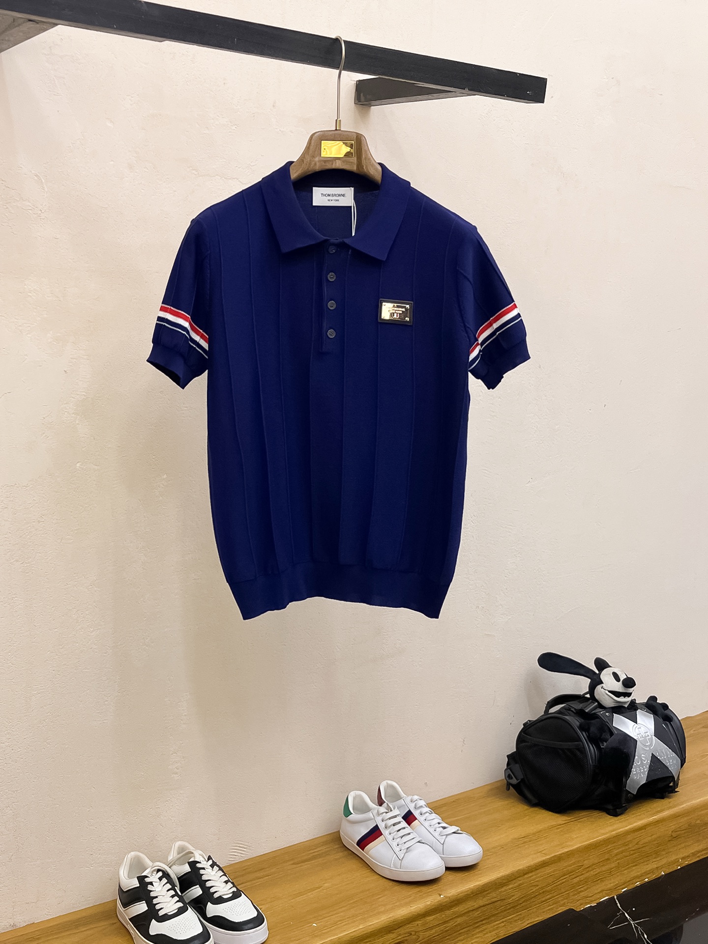 TB 2026春夏新品针织短袖，进口针织面料，手感柔软。顶级进口私货，设计潮流短袖针织衫，不失奢华 品质