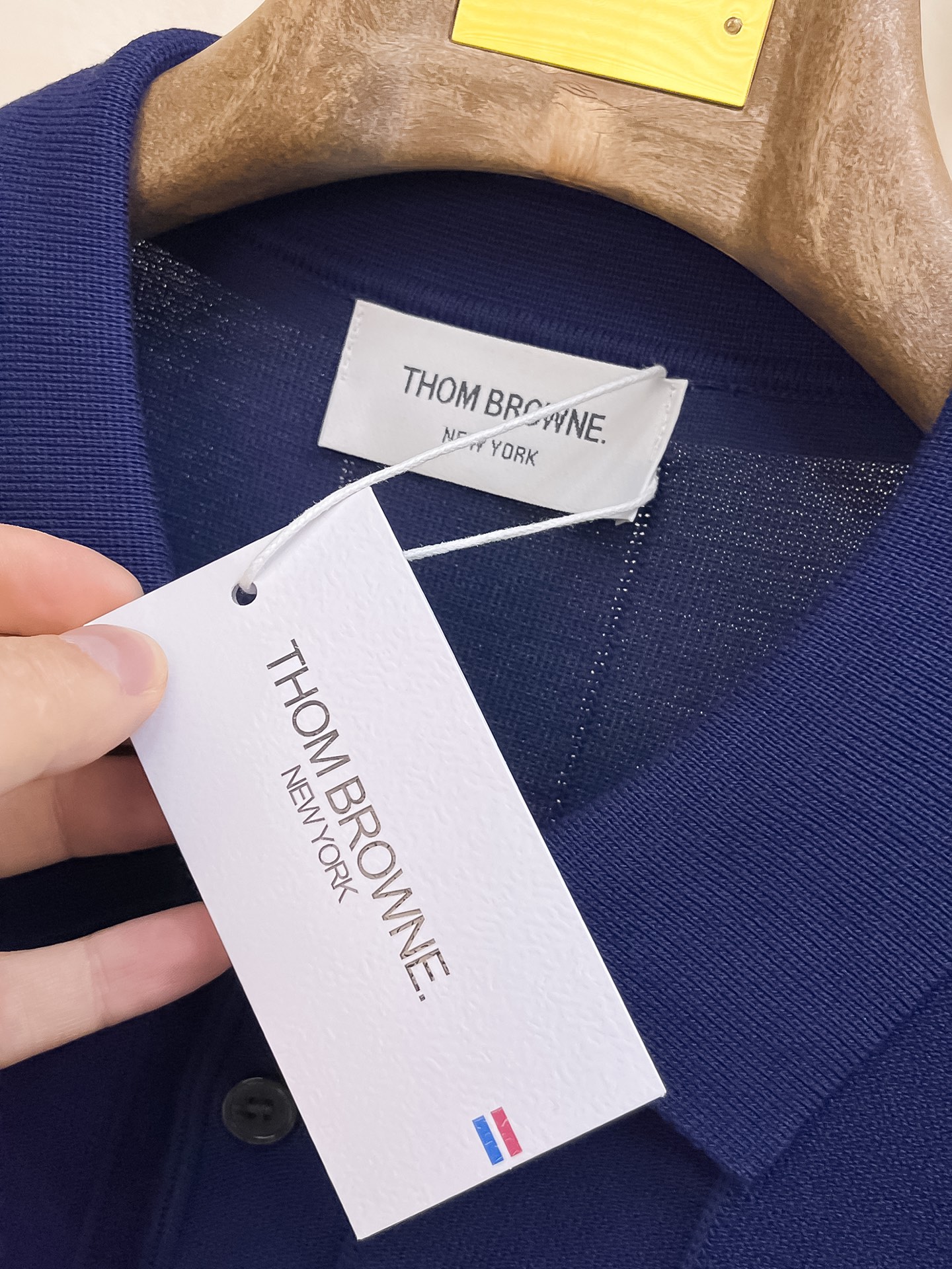 TB 2026春夏新品针织短袖，进口针织面料，手感柔软。顶级进口私货，设计潮流短袖针织衫，不失奢华 品质