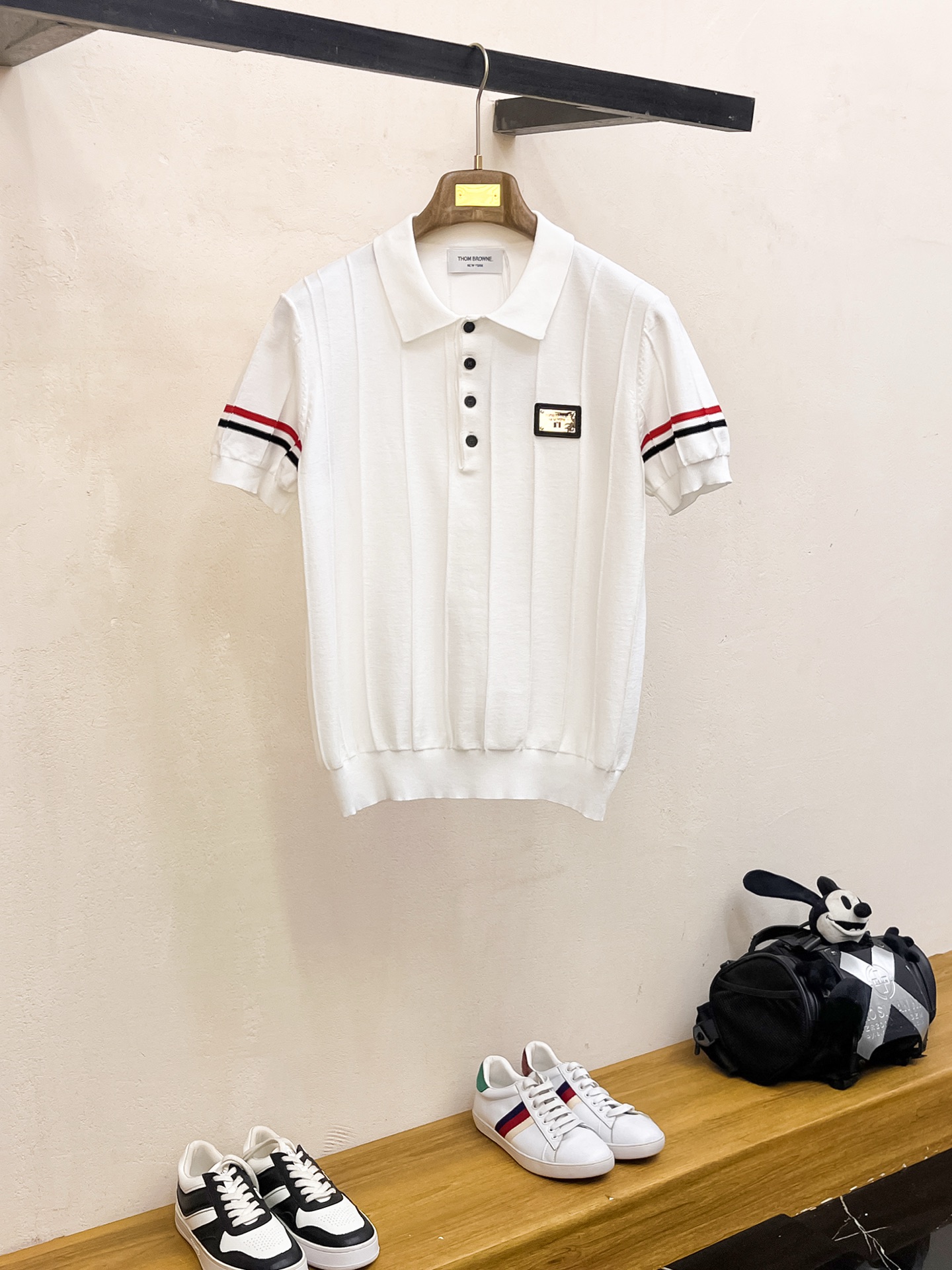 TB 2026春夏新品针织短袖，进口针织面料，手感柔软。顶级进口私货，设计潮流短袖针织衫，不失奢华 品质