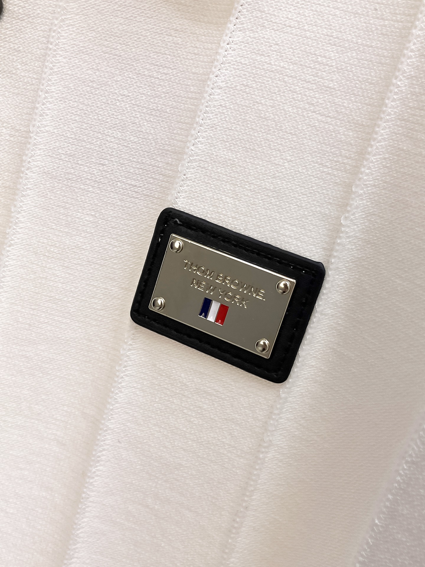 TB 2026春夏新品针织短袖，进口针织面料，手感柔软。顶级进口私货，设计潮流短袖针织衫，不失奢华 品质