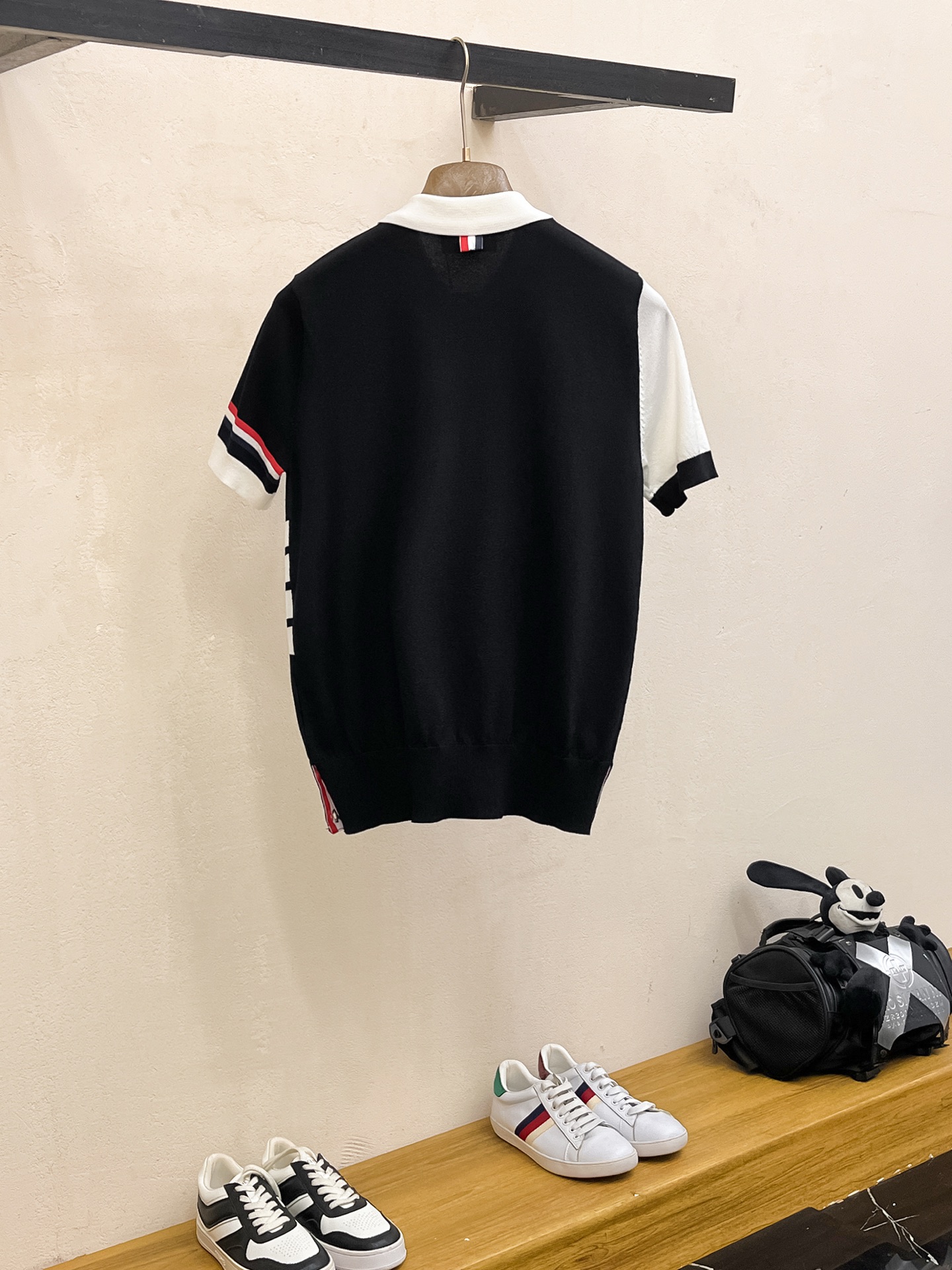 TB 2026春夏新品针织短袖，进口针织面料，手感柔软。顶级进口私货，设计潮流短袖针织衫，不失奢华 品质