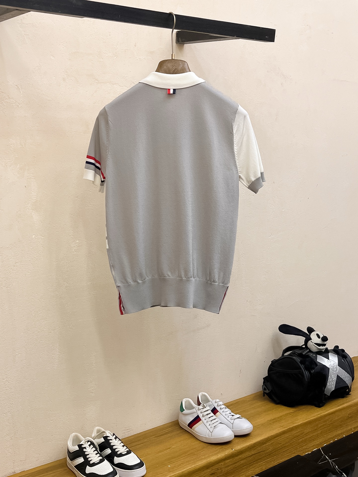 TB 2026春夏新品针织短袖，进口针织面料，手感柔软。顶级进口私货，设计潮流短袖针织衫，不失奢华 品质