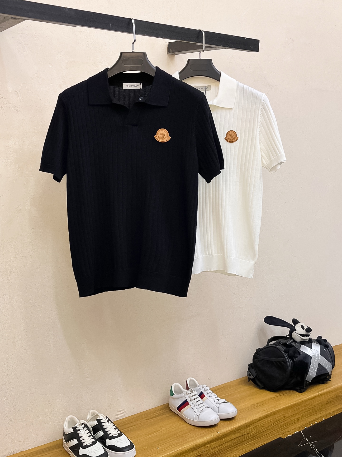 蒙口 2026春夏新品针织短袖，进口针织面料，手感柔软。顶级进口私货，设计潮流短袖针织衫，不失奢华 品质