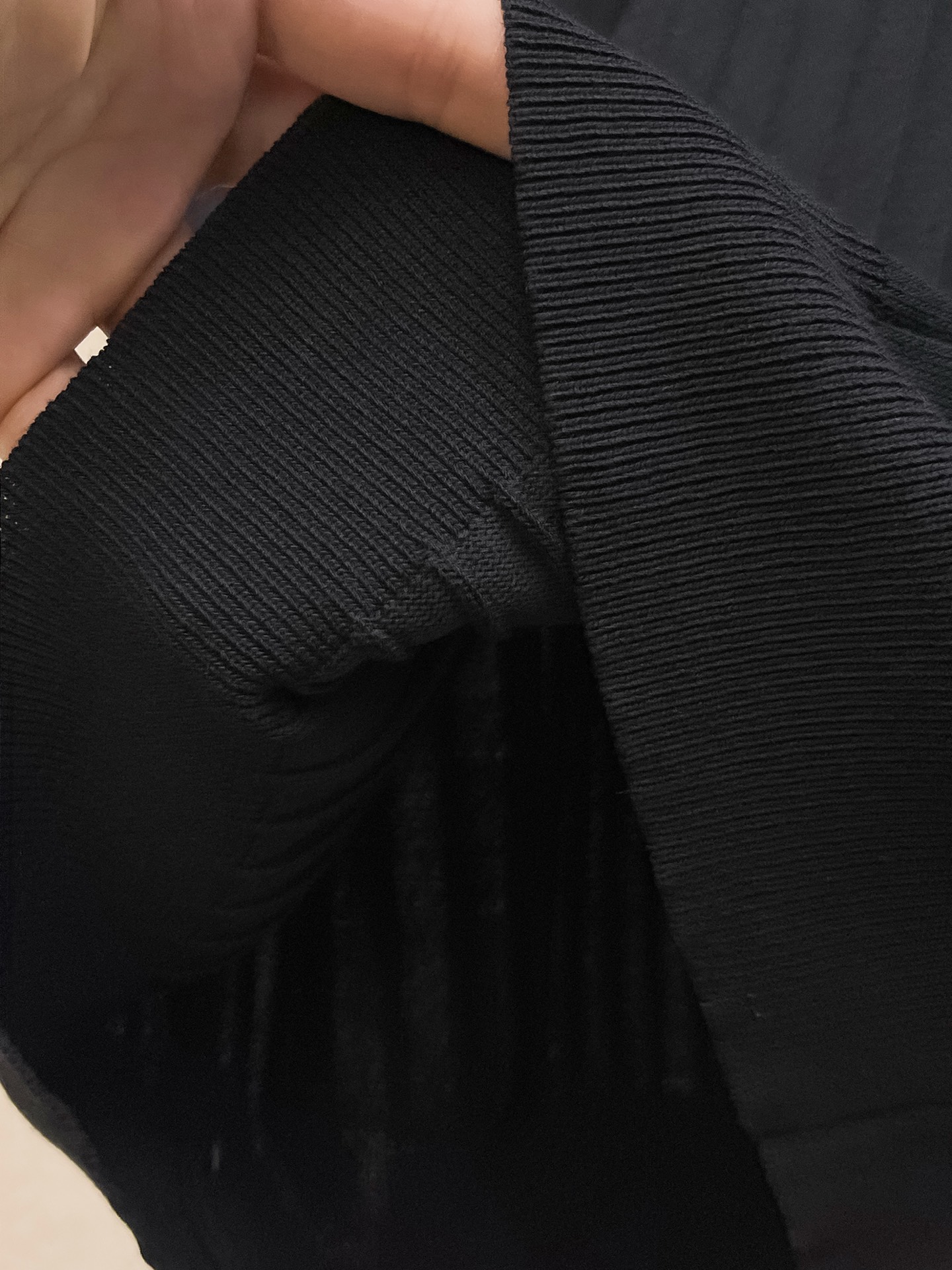 蒙口 2026春夏新品针织短袖，进口针织面料，手感柔软。顶级进口私货，设计潮流短袖针织衫，不失奢华 品质