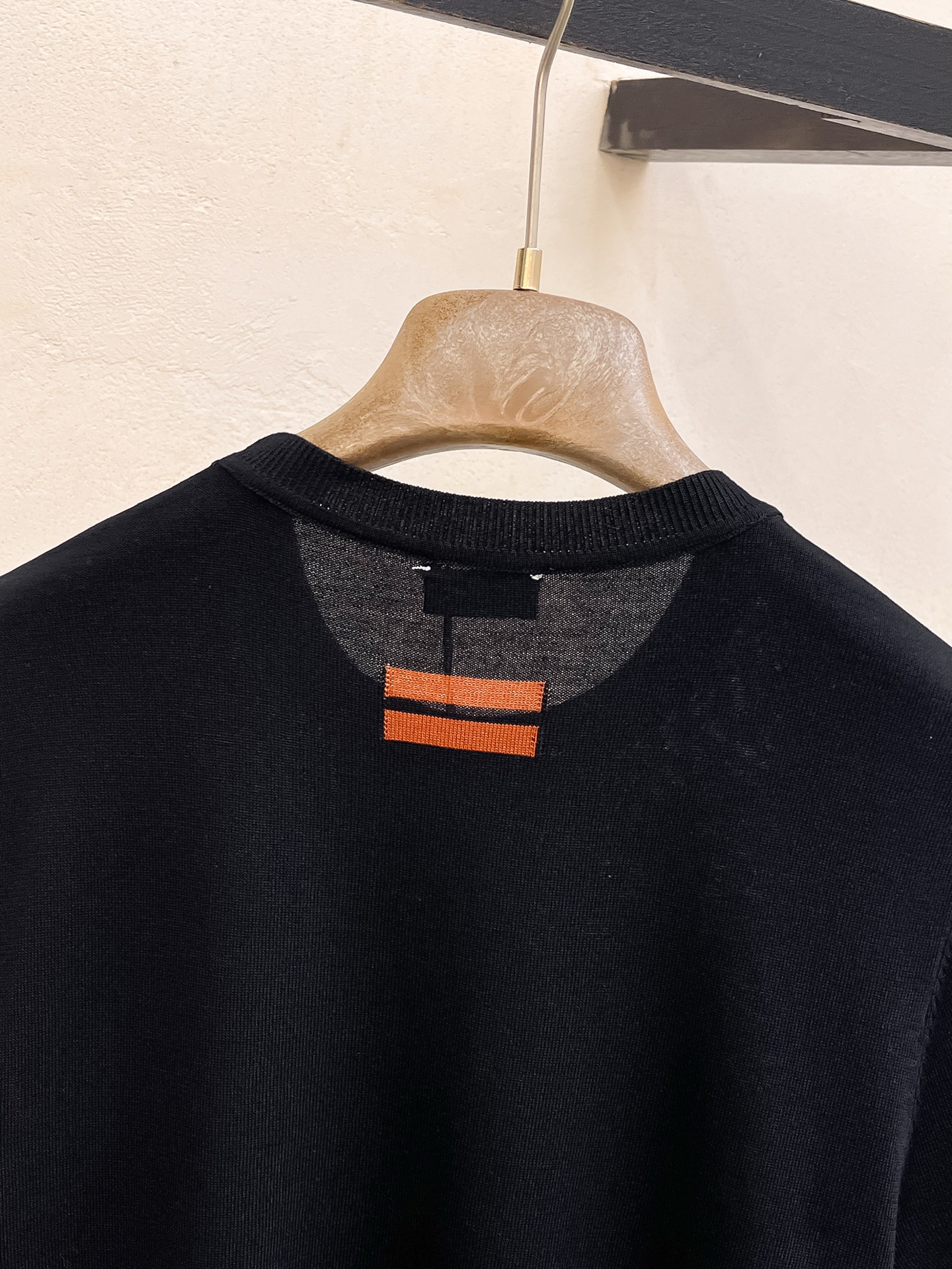 杰尼亚 2026春夏新品针织短袖，进口针织面料，手感柔软。顶级进口私货，设计潮流短袖针织衫，不失奢华 品