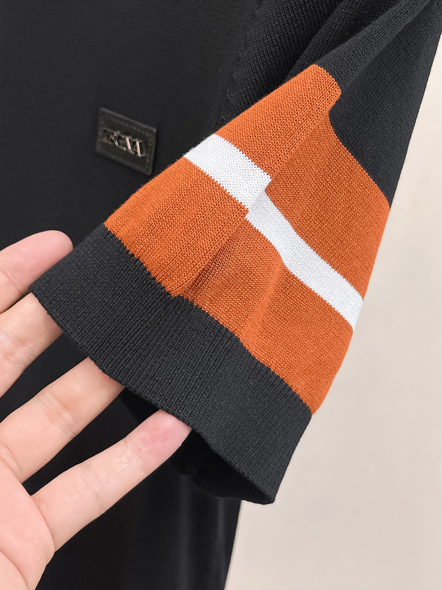 杰尼亚 2026春夏新品针织短袖，进口针织面料，手感柔软。顶级进口私货，设计潮流短袖针织衫，不失奢华 品