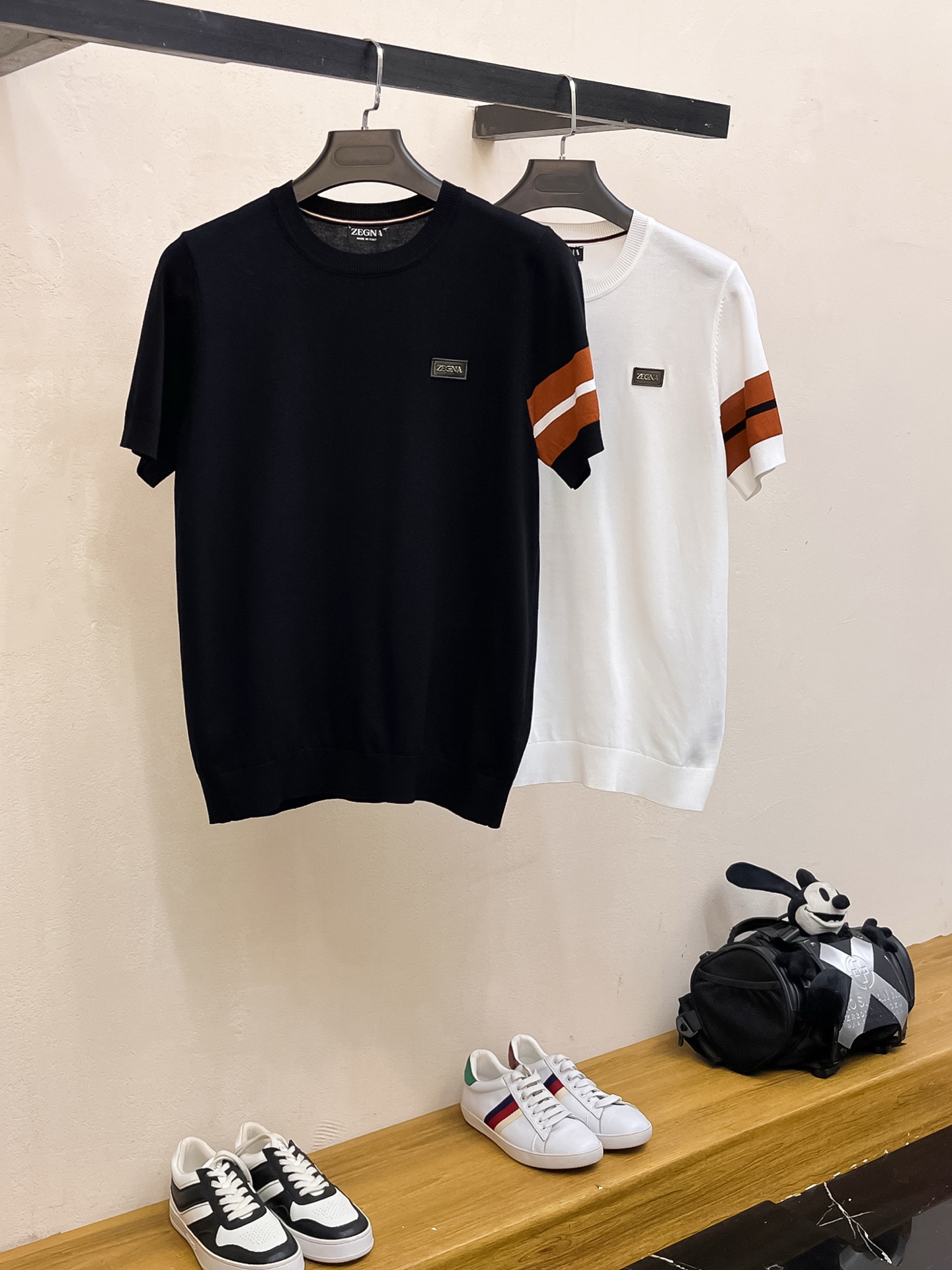 杰尼亚 2026春夏新品针织短袖，进口针织面料，手感柔软。顶级进口私货，设计潮流短袖针织衫，不失奢华 品