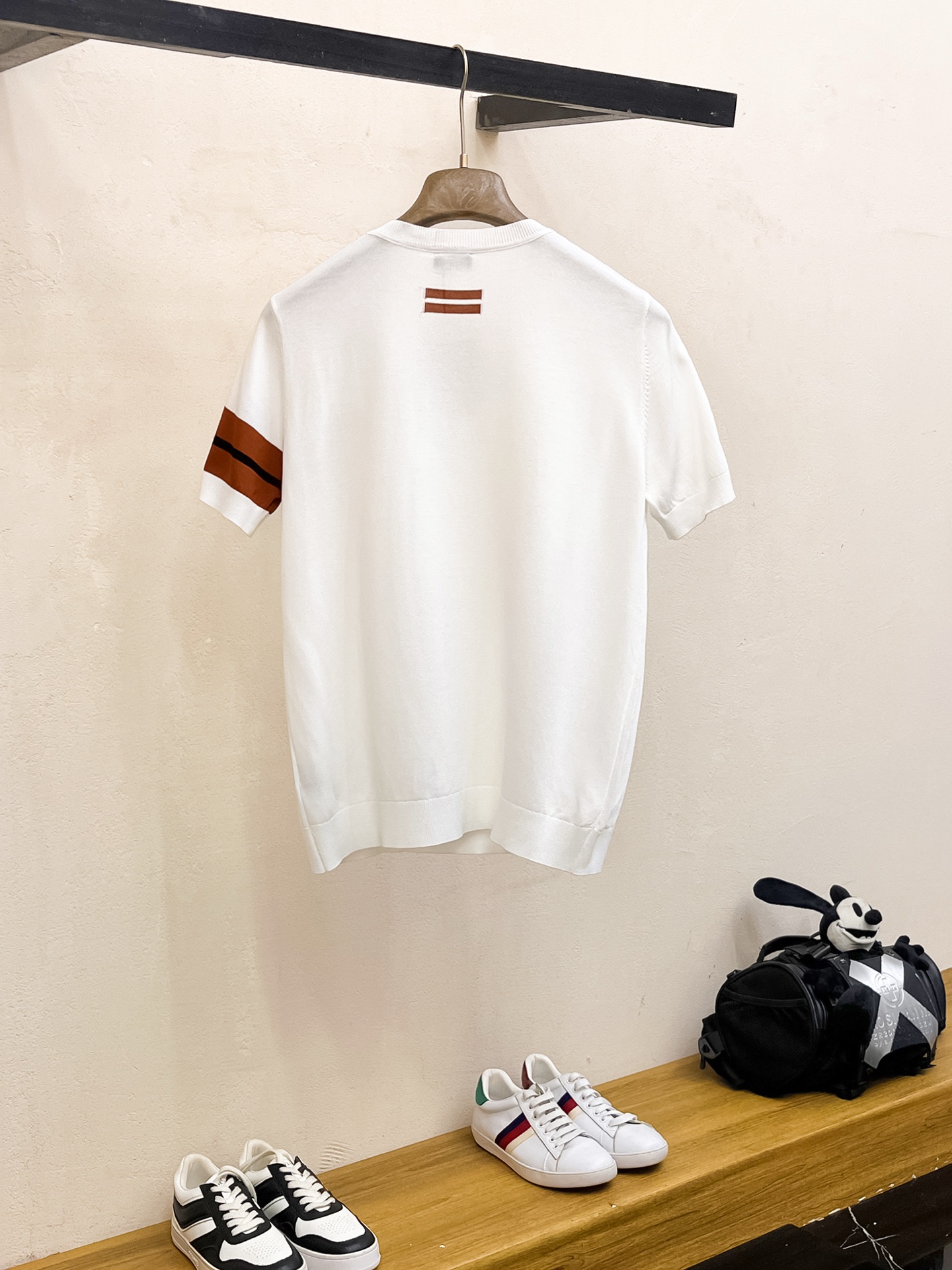 杰尼亚 2026春夏新品针织短袖，进口针织面料，手感柔软。顶级进口私货，设计潮流短袖针织衫，不失奢华 品